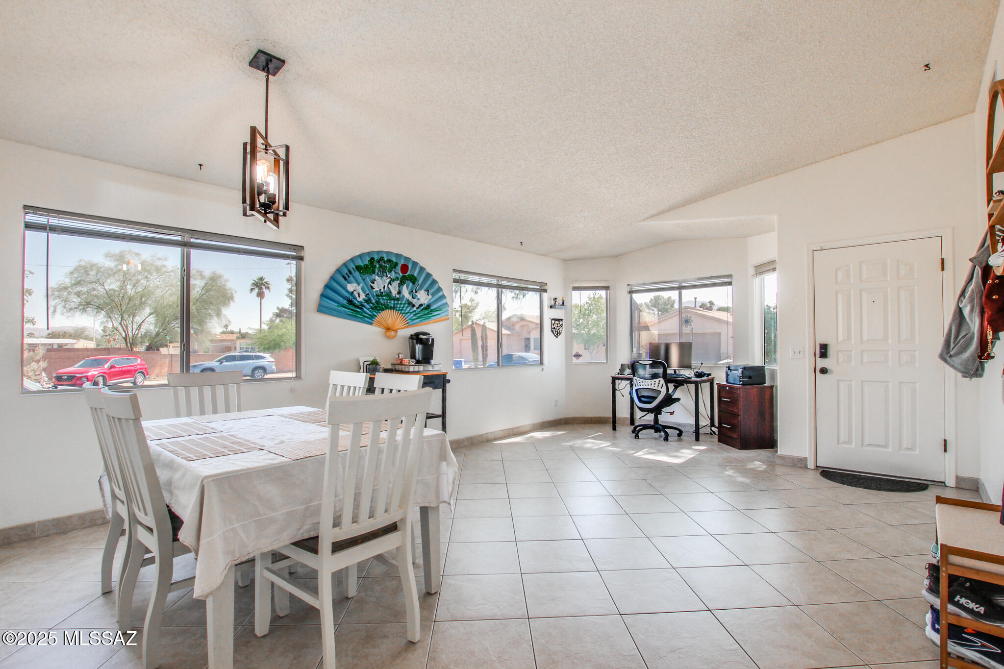 6075 N Applesauce Court