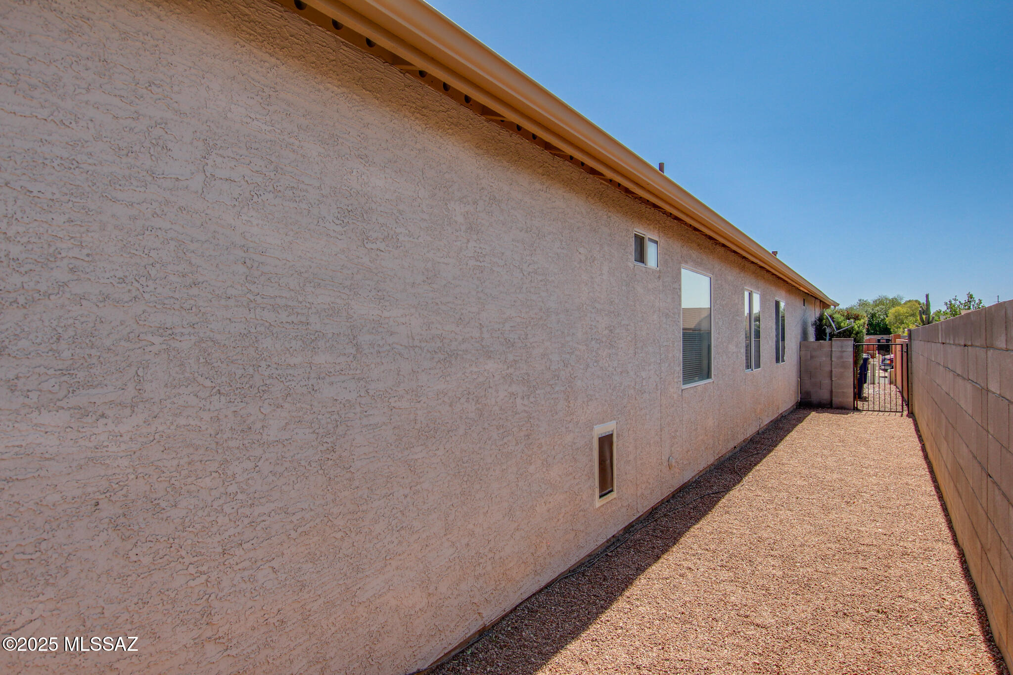 6075 N Applesauce Court