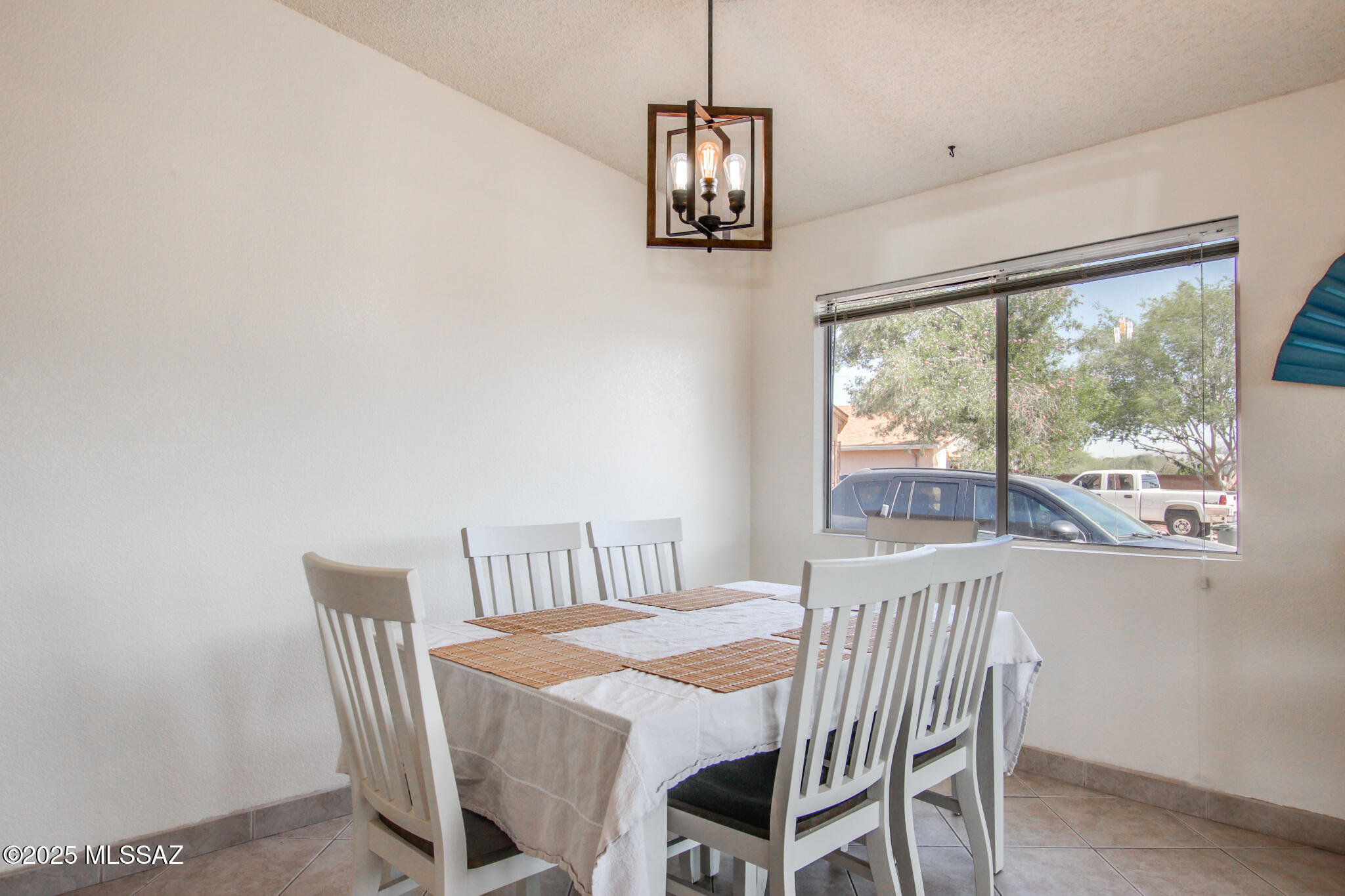 6075 N Applesauce Court