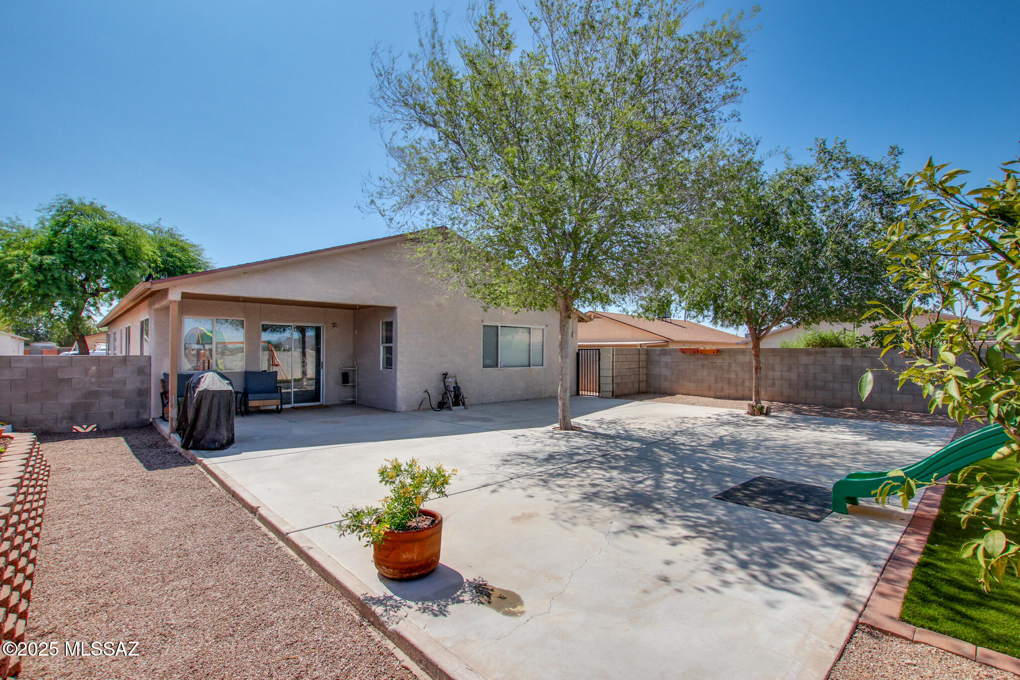 6075 N Applesauce Court