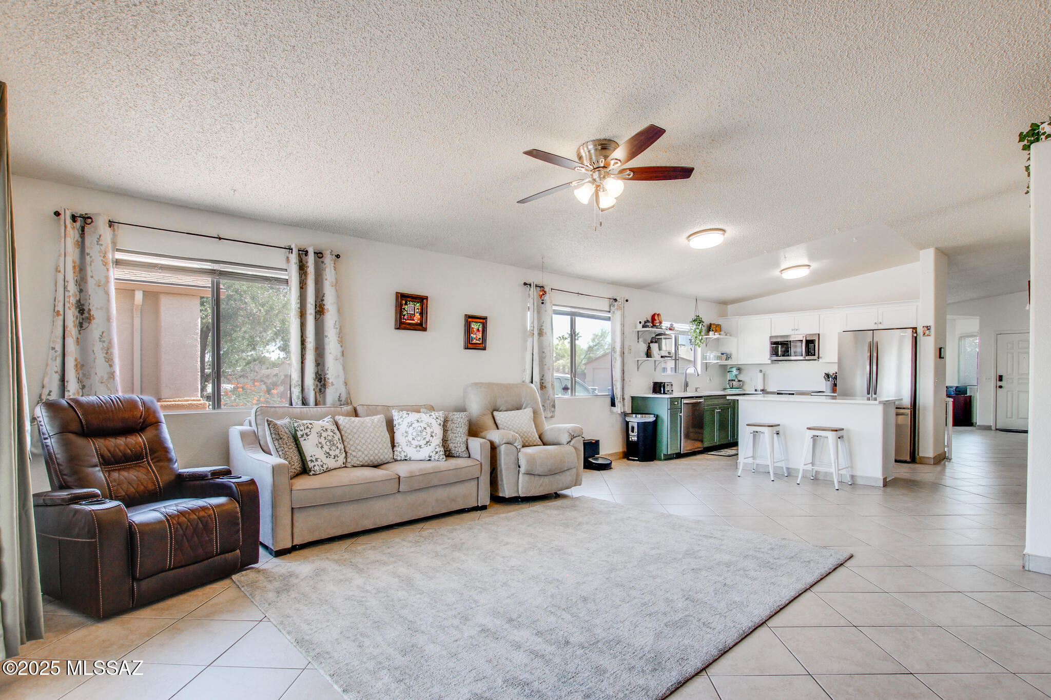 6075 N Applesauce Court