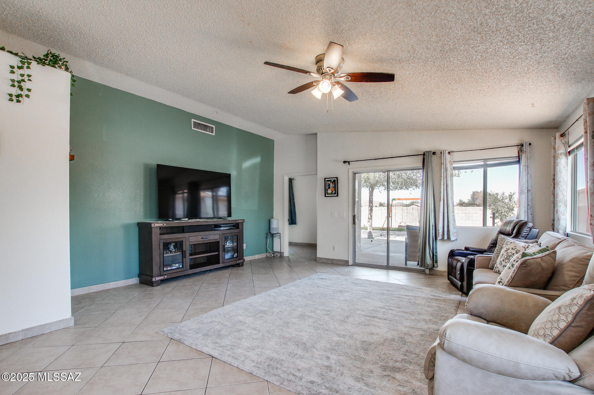 6075 N Applesauce Court