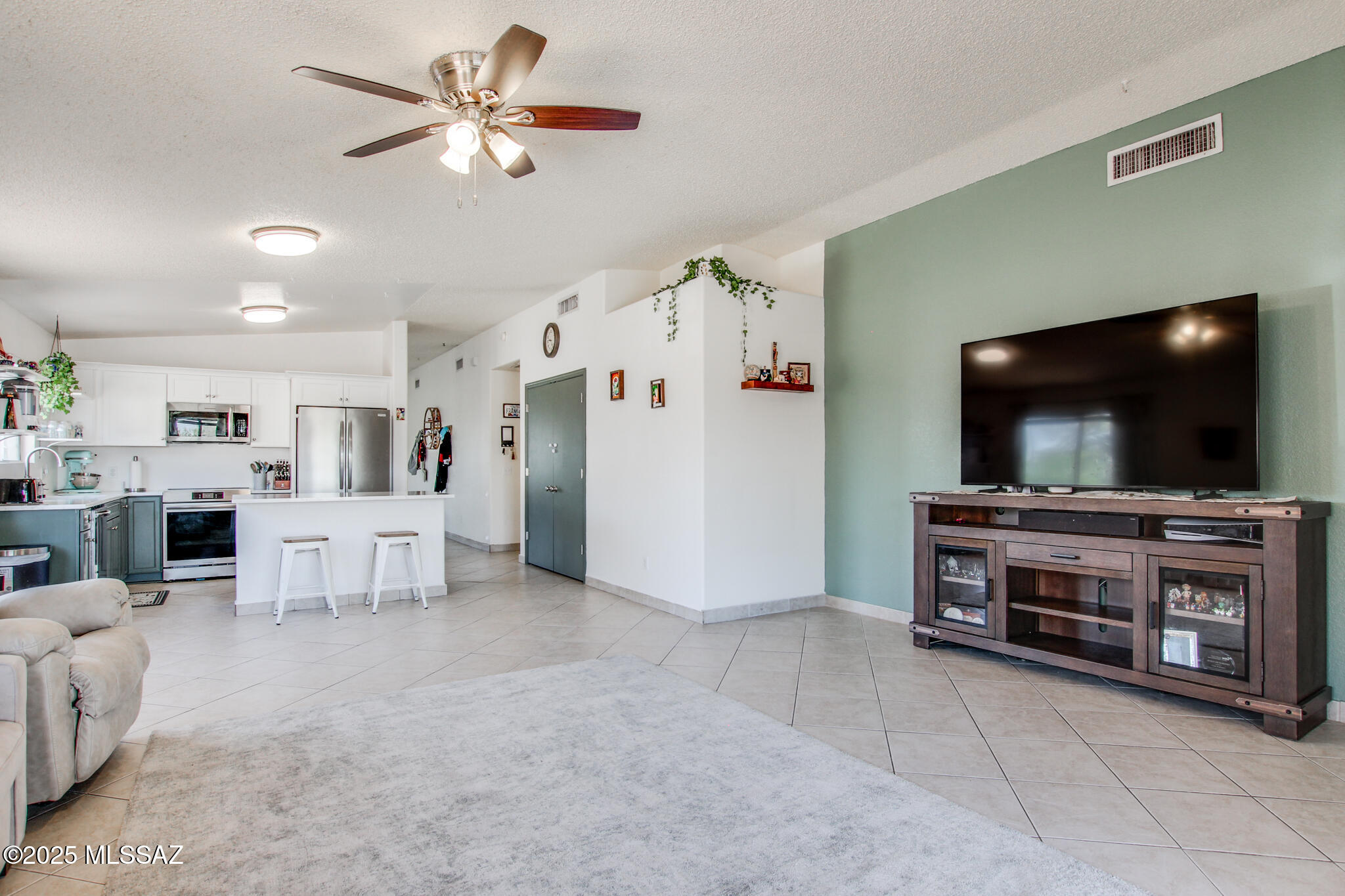 6075 N Applesauce Court