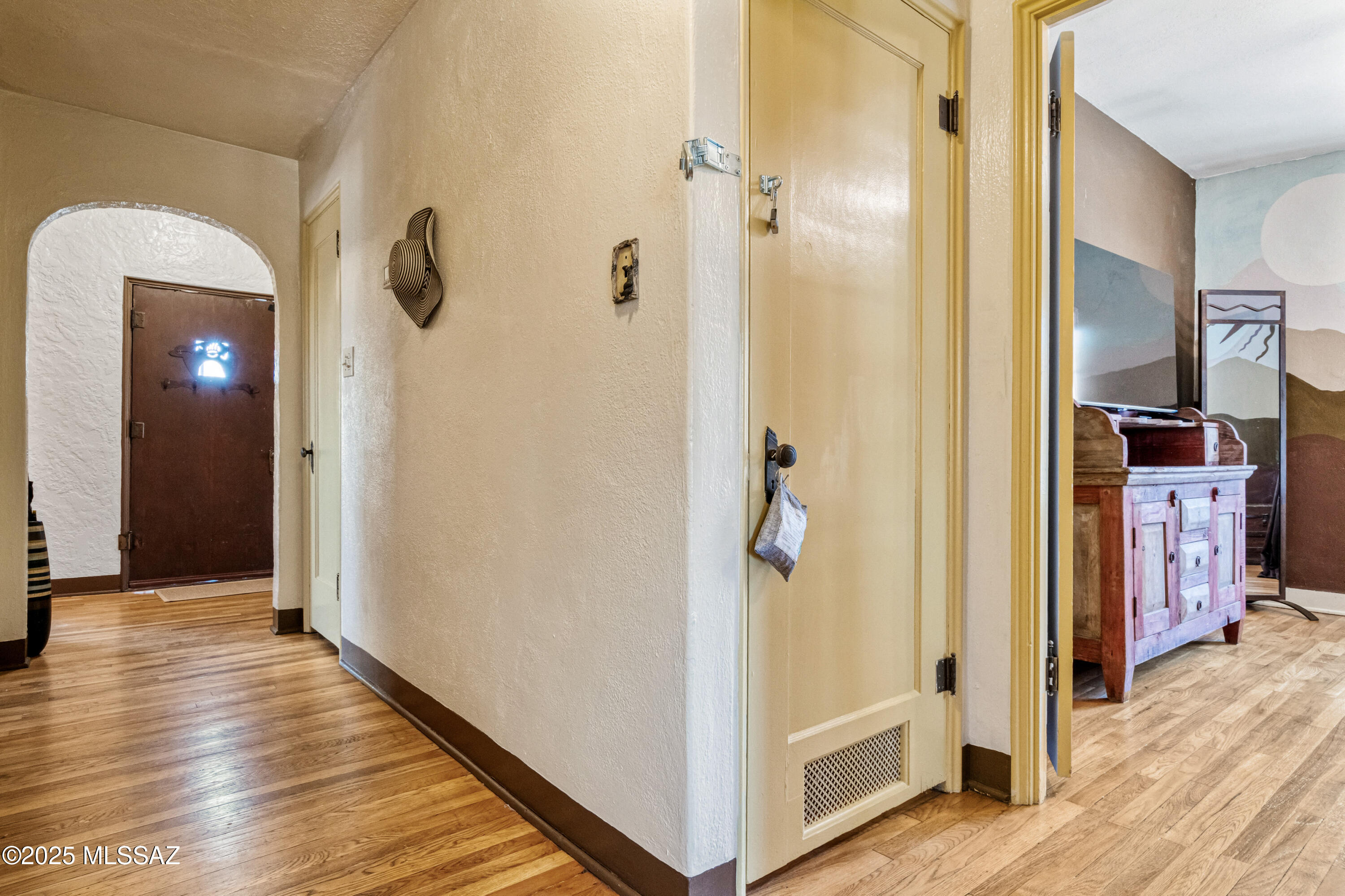 3956 E Camino De Palmas