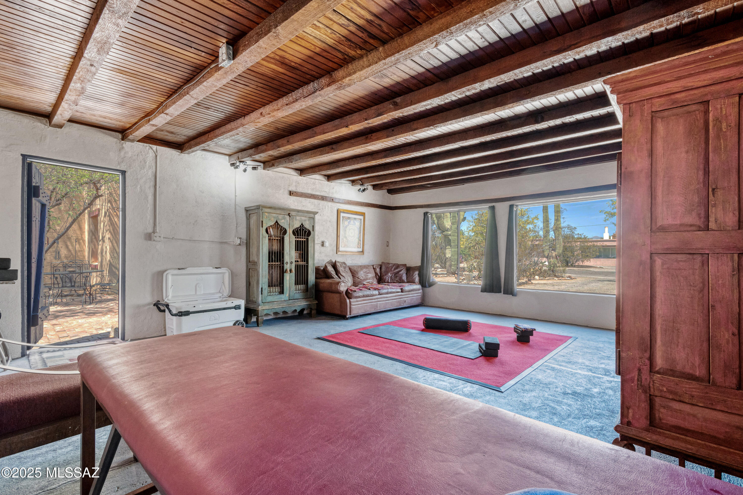 3956 E Camino De Palmas