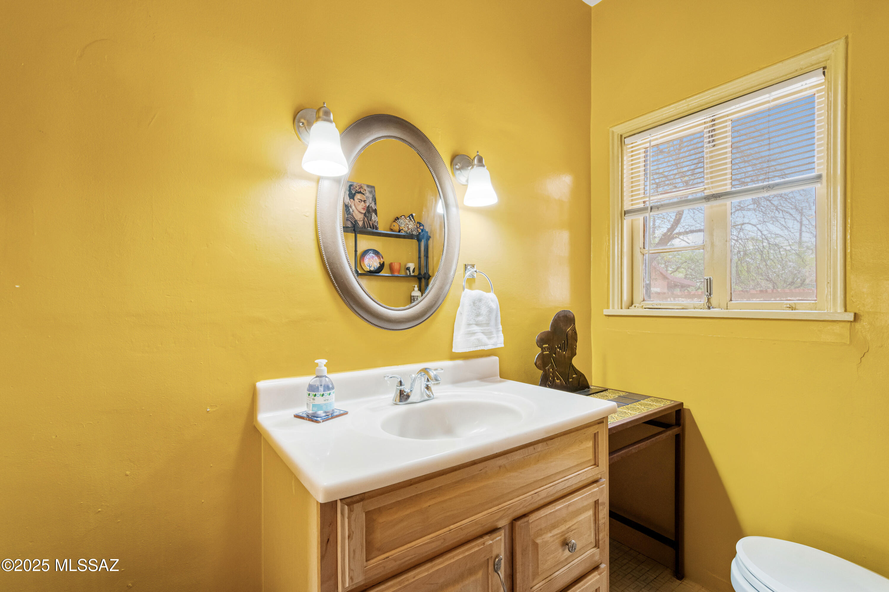 3956 E Camino De Palmas