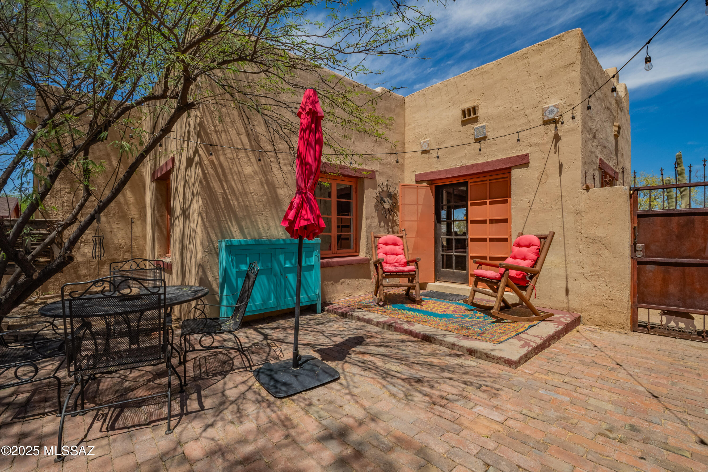 3956 E Camino De Palmas