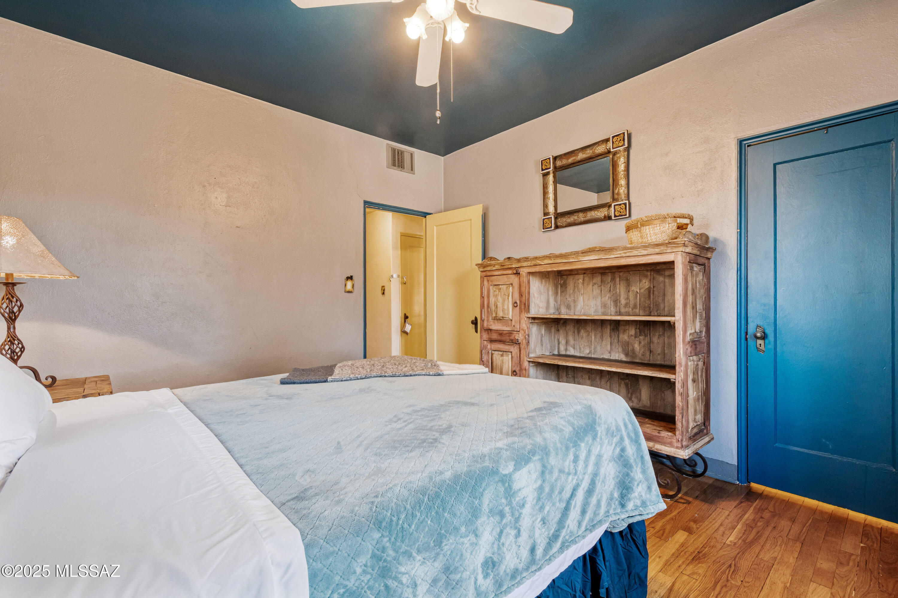 3956 E Camino De Palmas