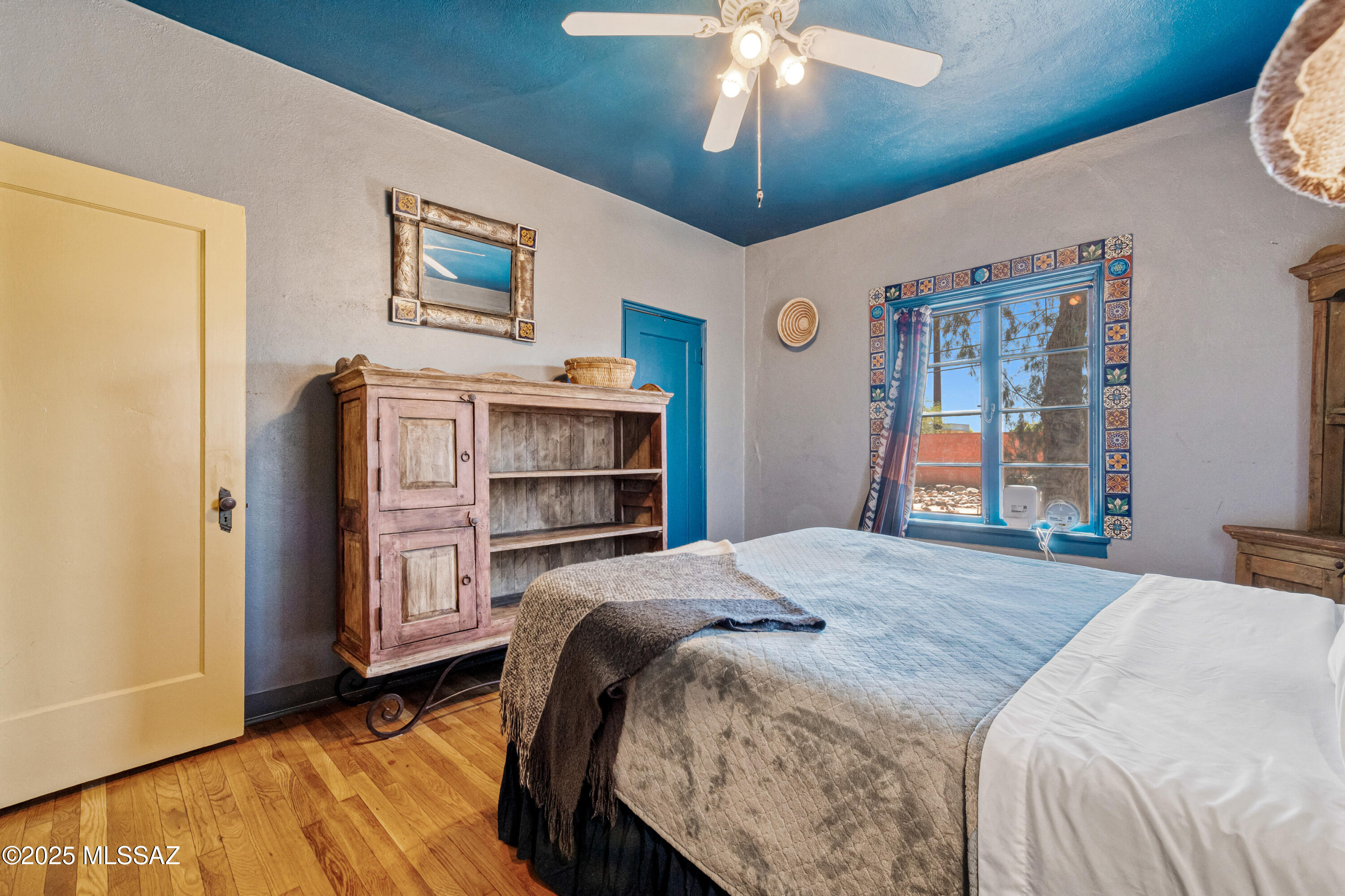 3956 E Camino De Palmas