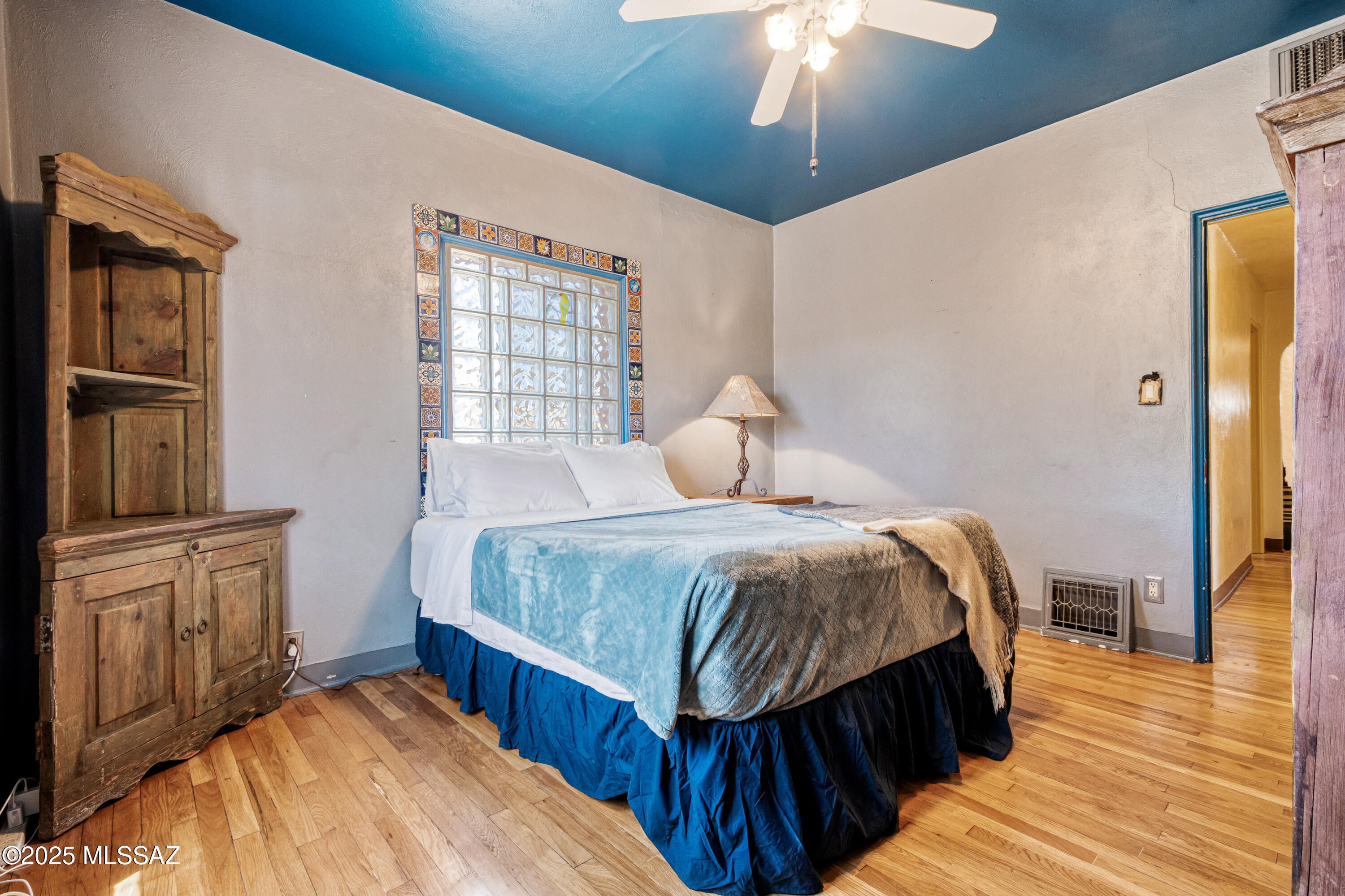 3956 E Camino De Palmas