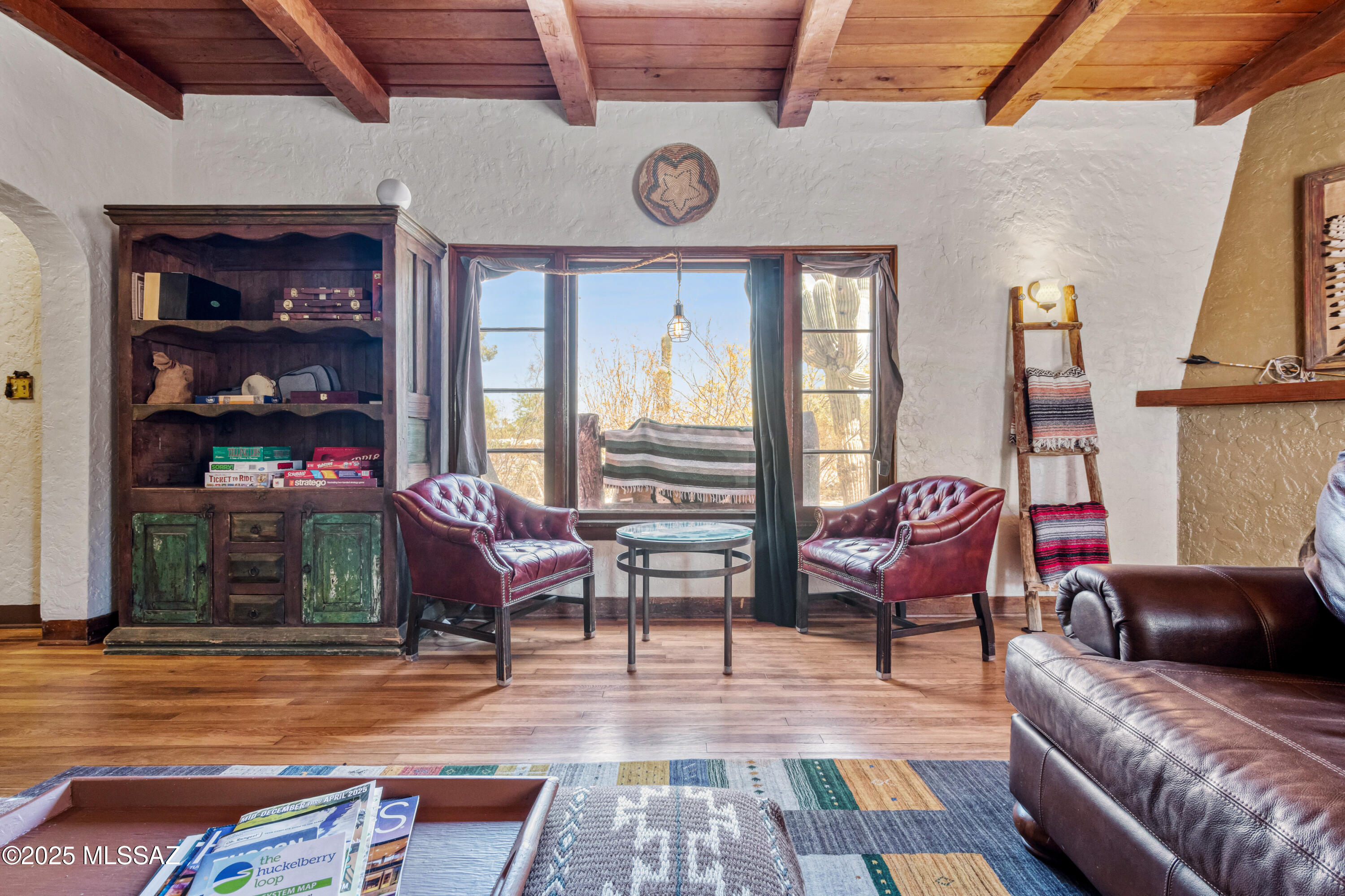 3956 E Camino De Palmas