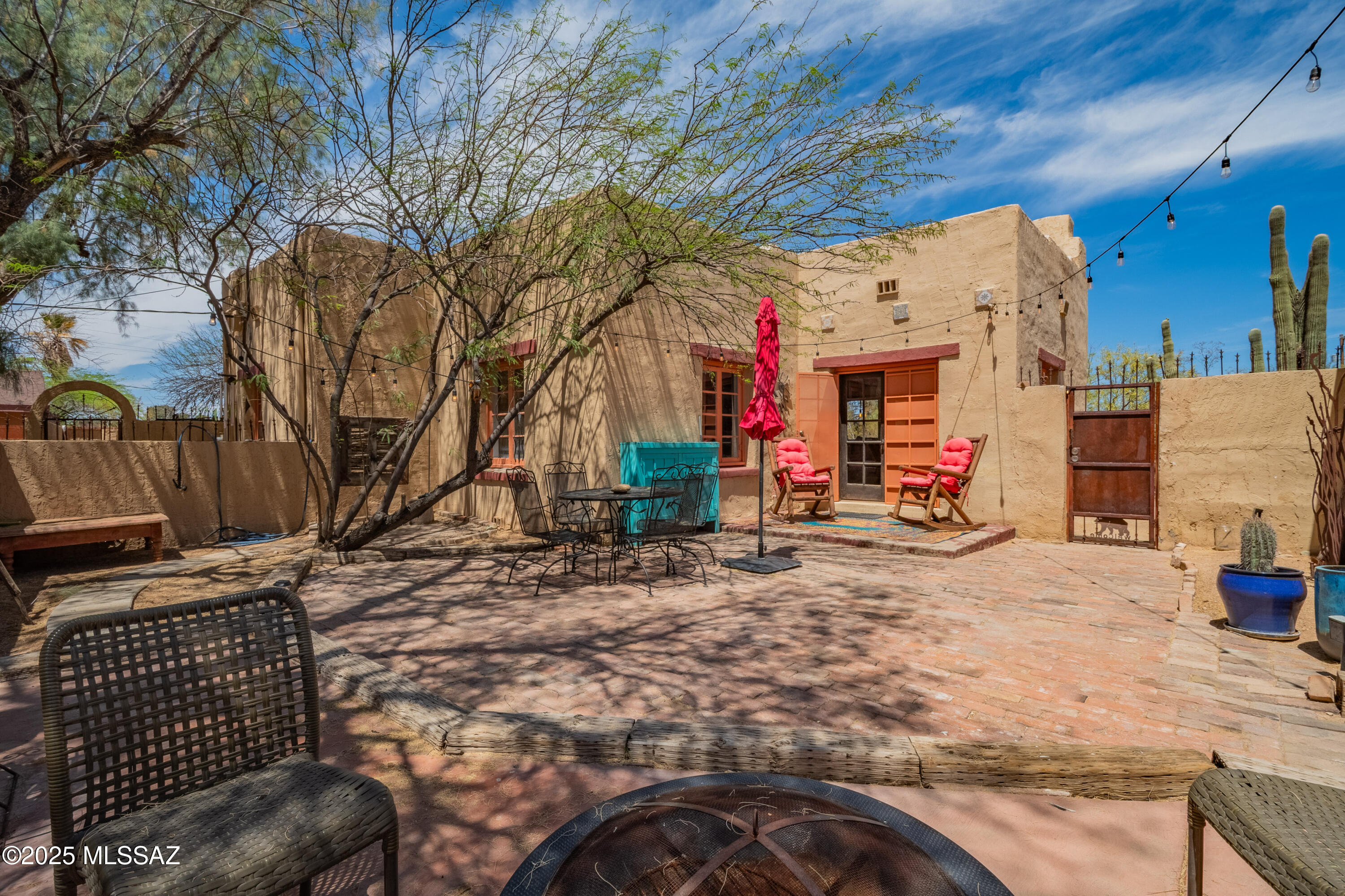 3956 E Camino De Palmas