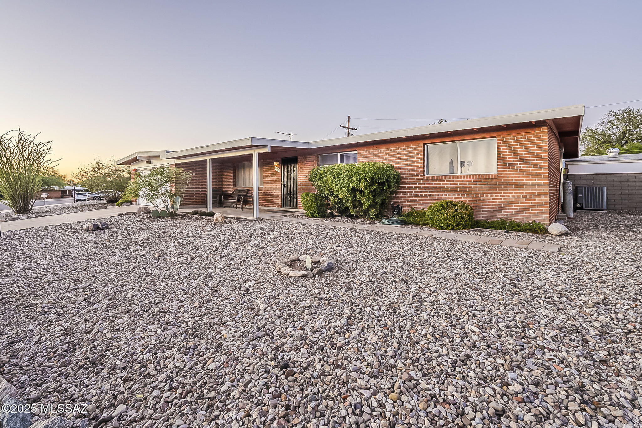 8839 E McClellan Street