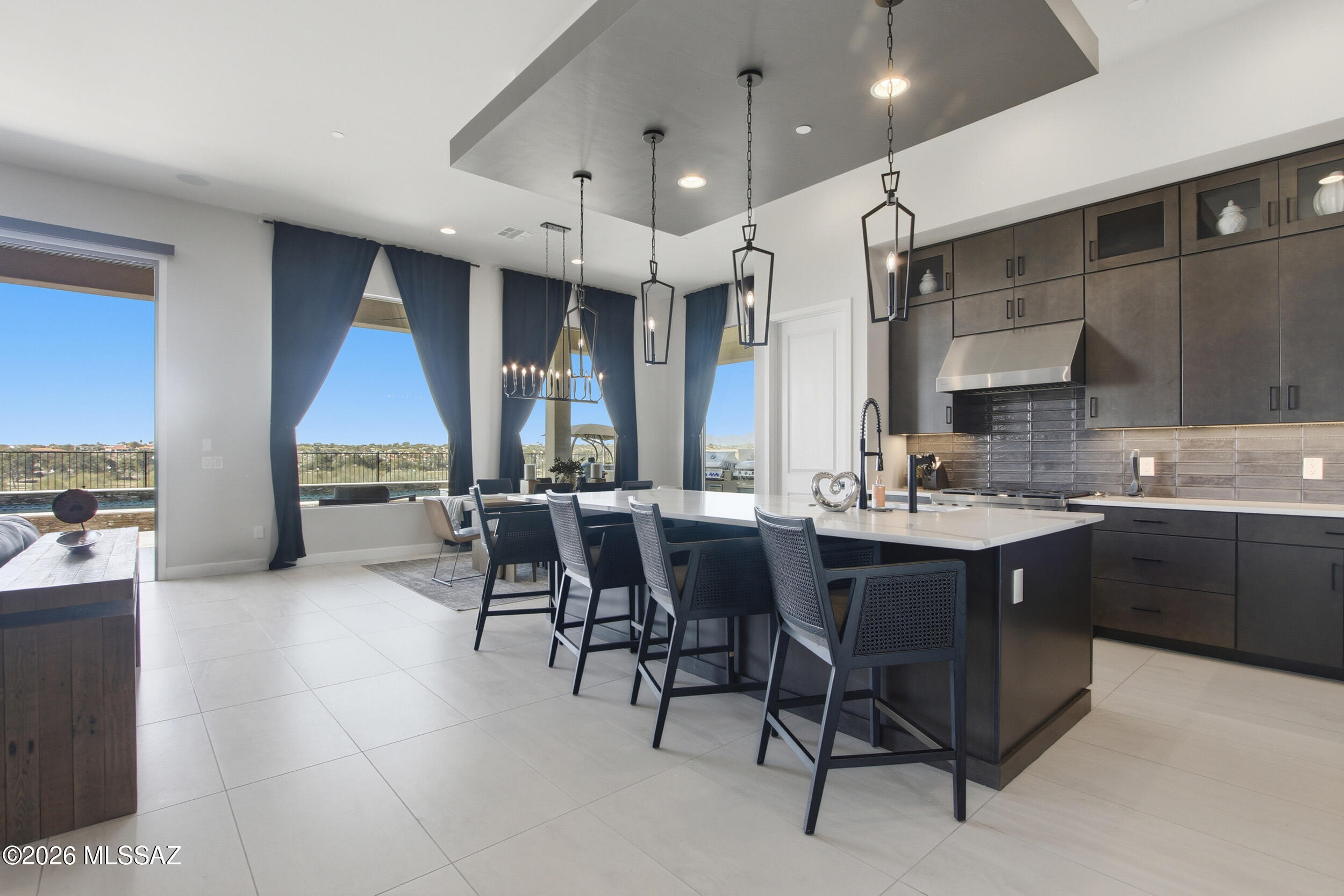 2140 W Sonoran Hill Court