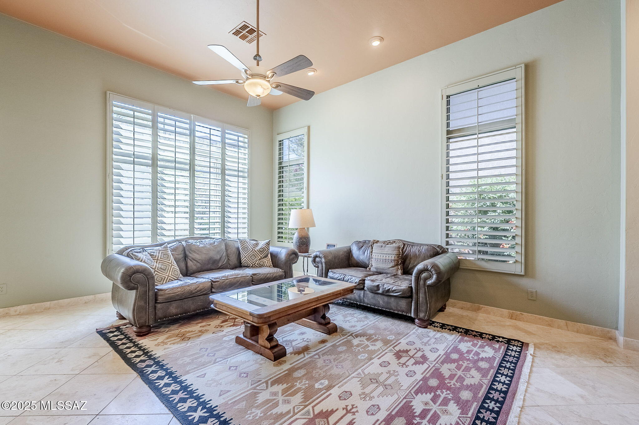 4318 N Sunset Cliff Drive