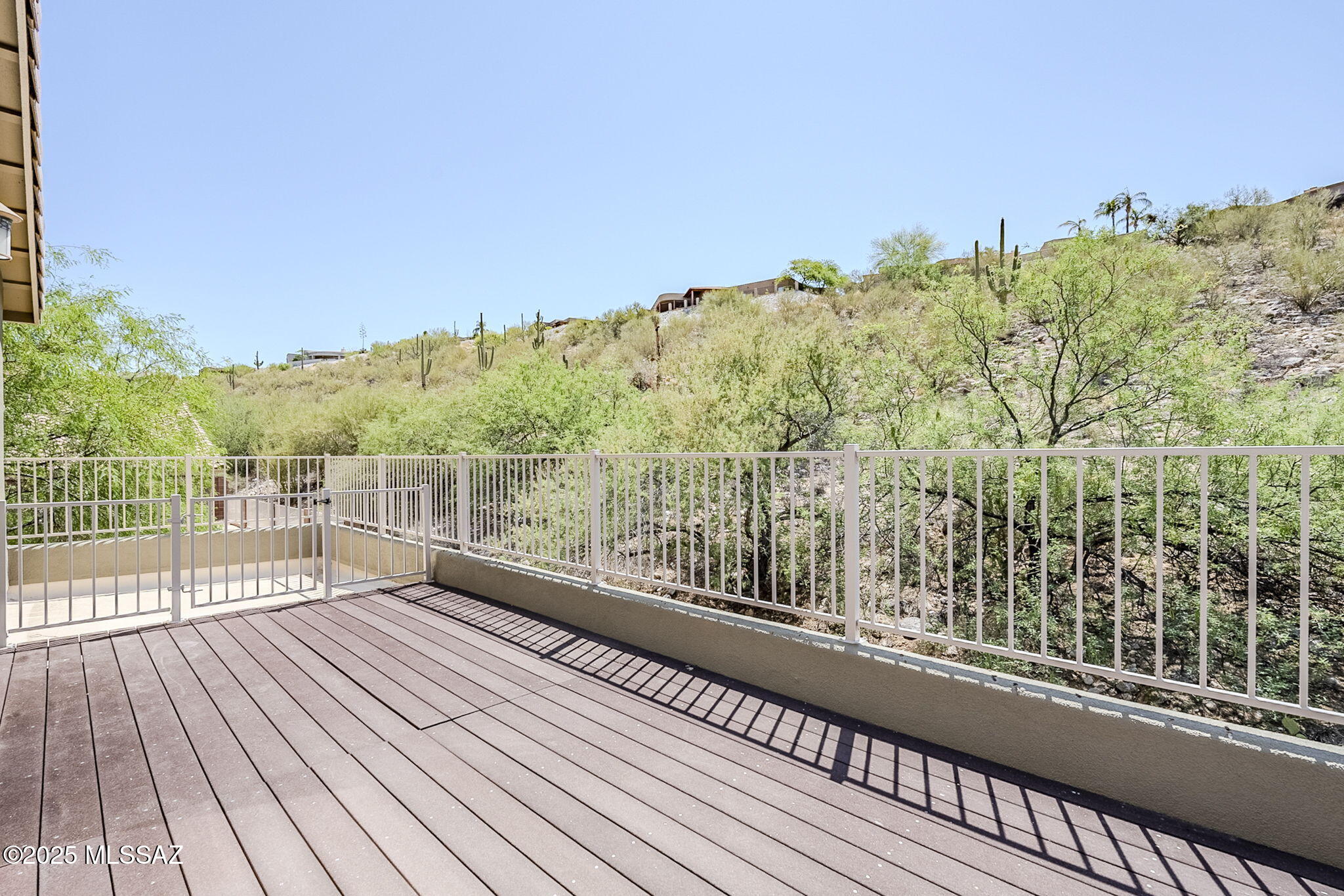 4318 N Sunset Cliff Drive