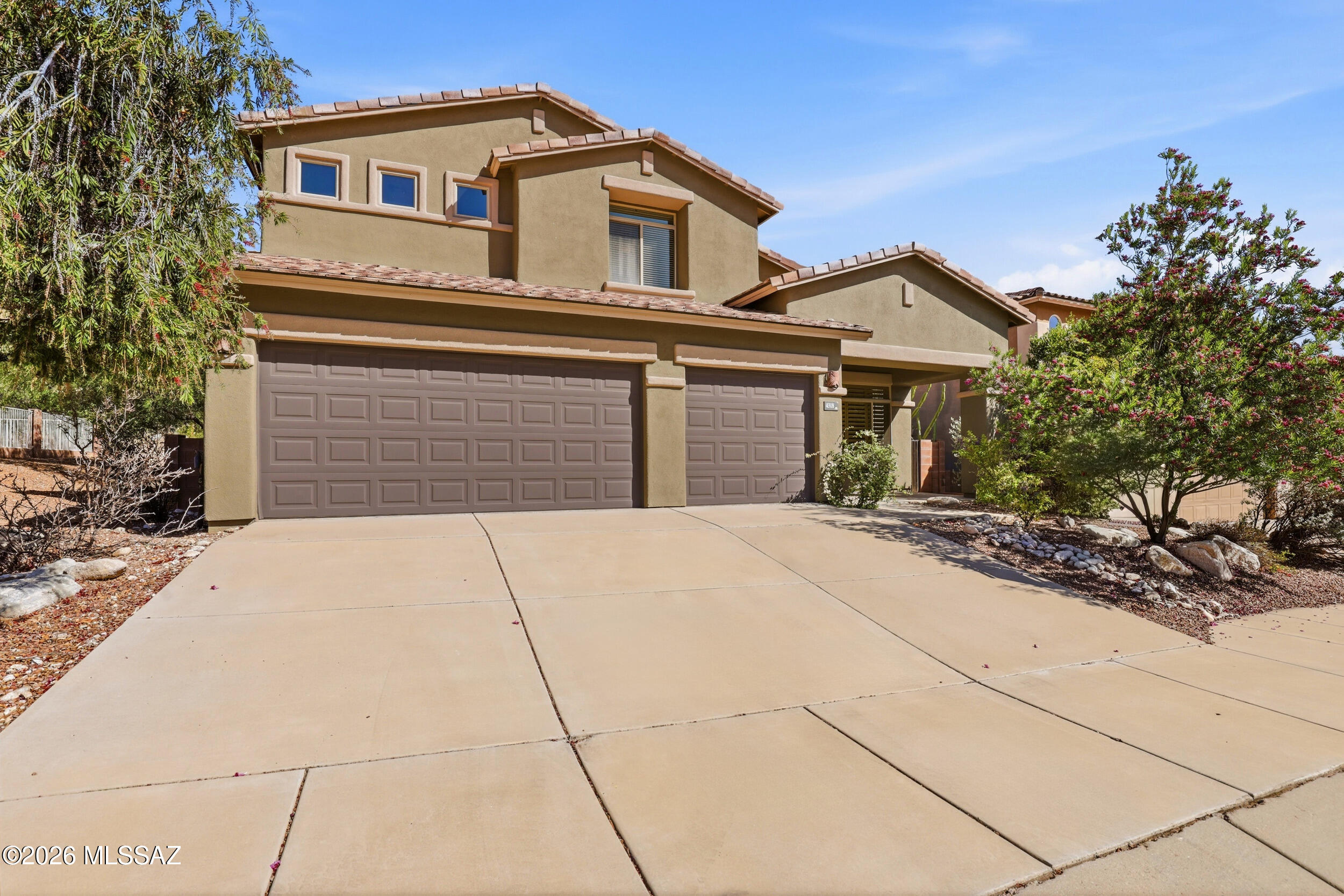 4318 N Sunset Cliff Drive