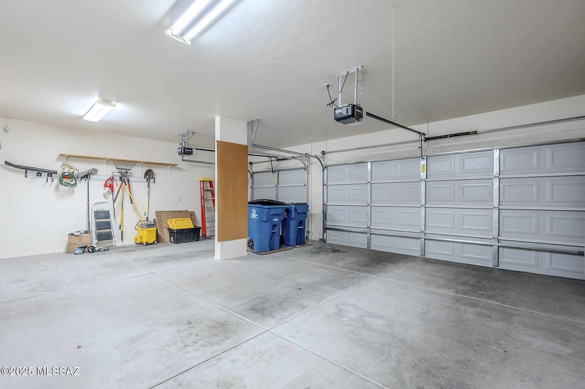 4318 N Sunset Cliff Drive