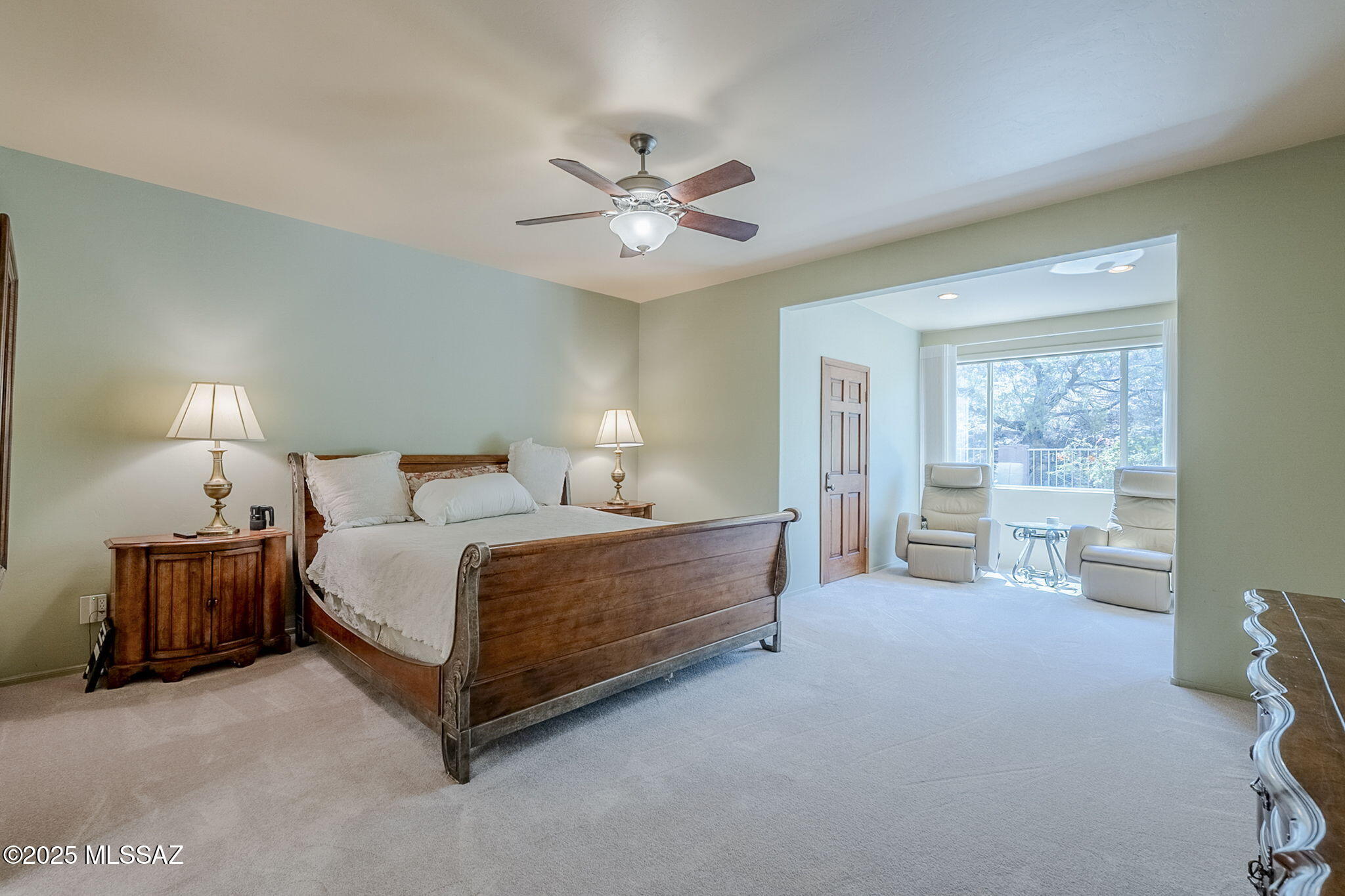 4318 N Sunset Cliff Drive