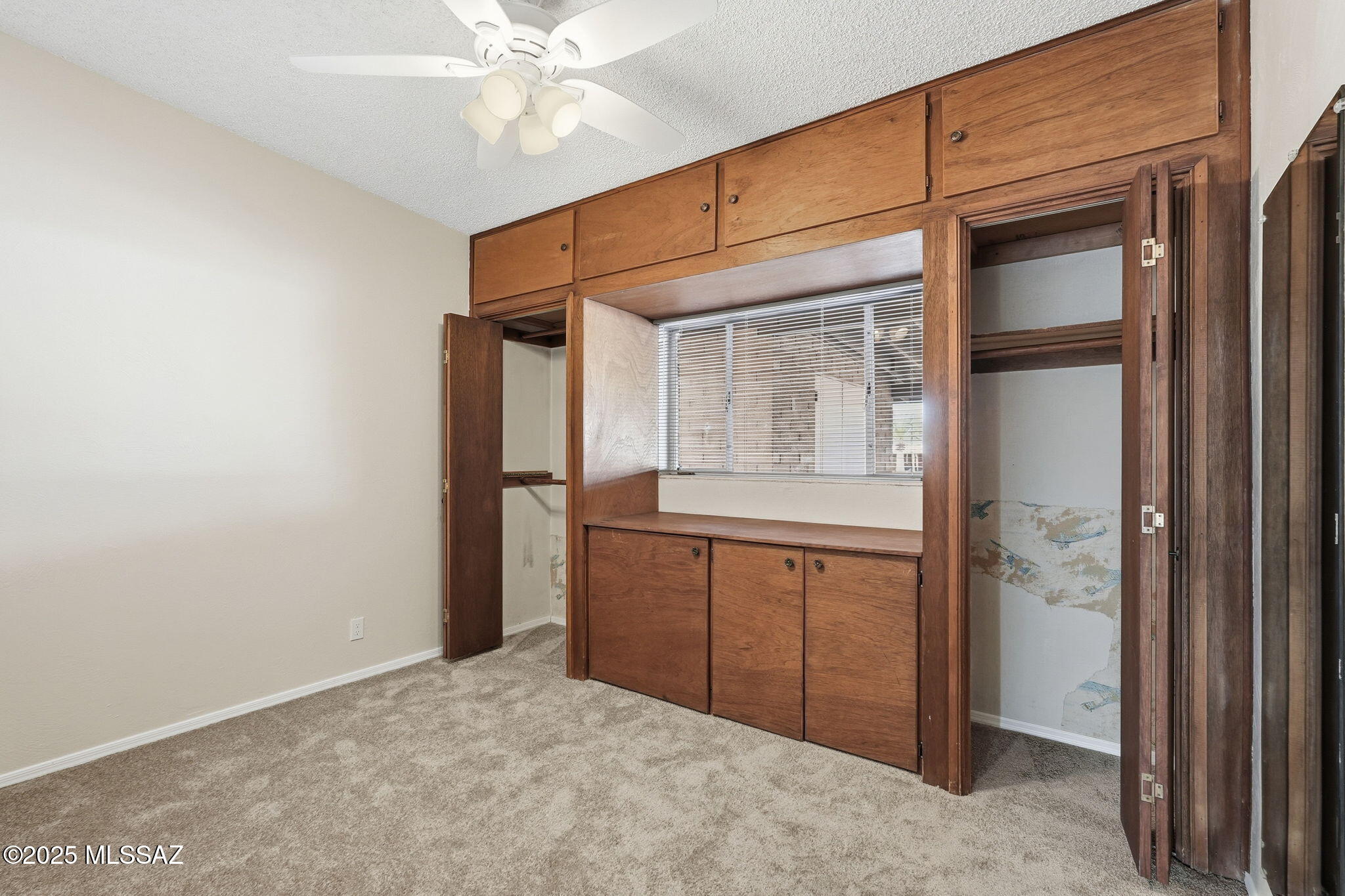 6950 E Hawthorne Street