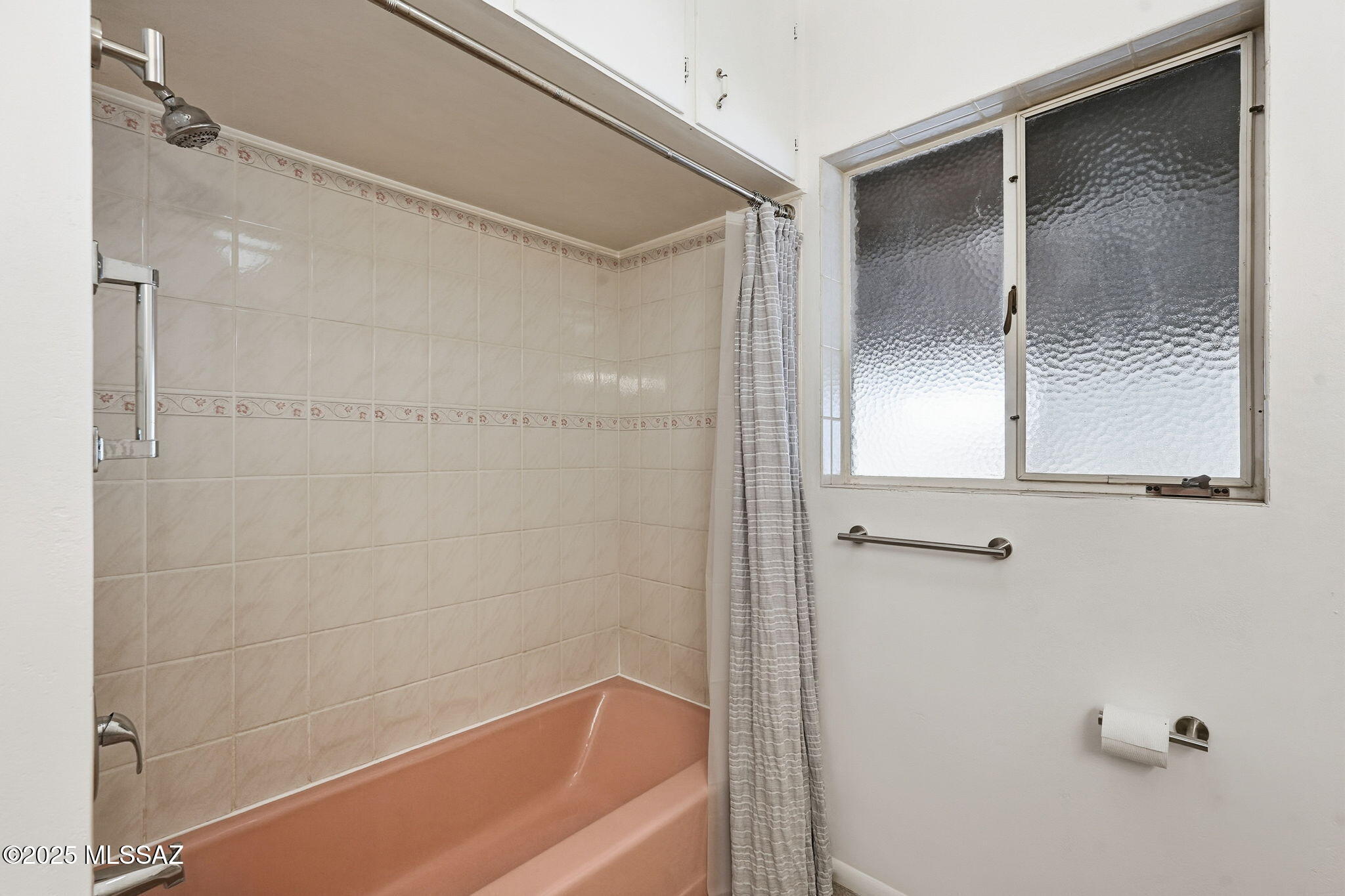 6950 E Hawthorne Street