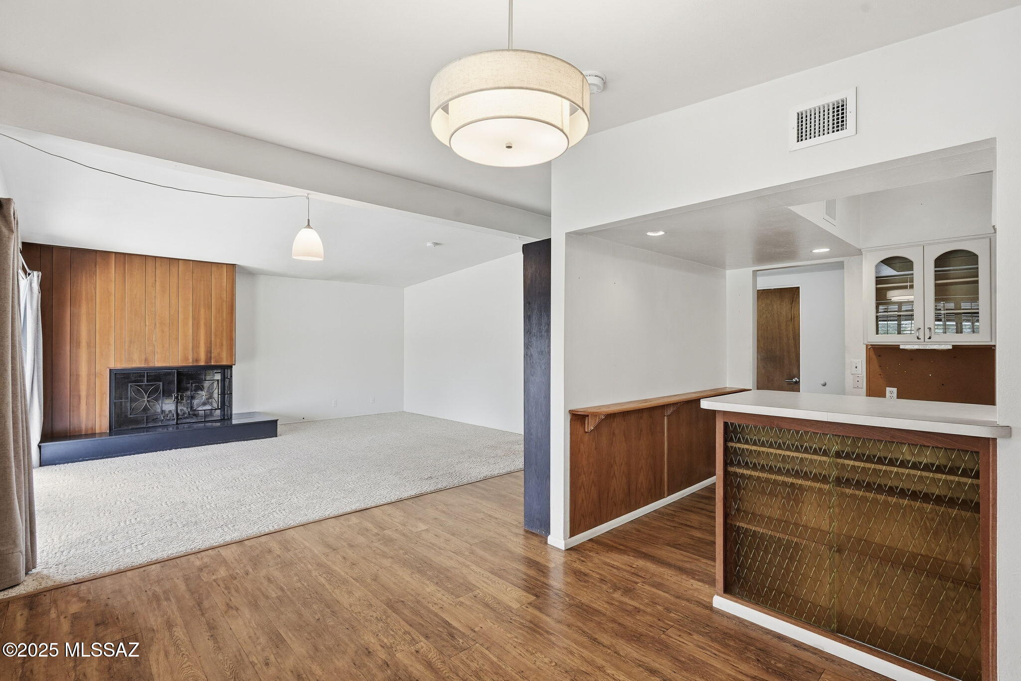 6950 E Hawthorne Street