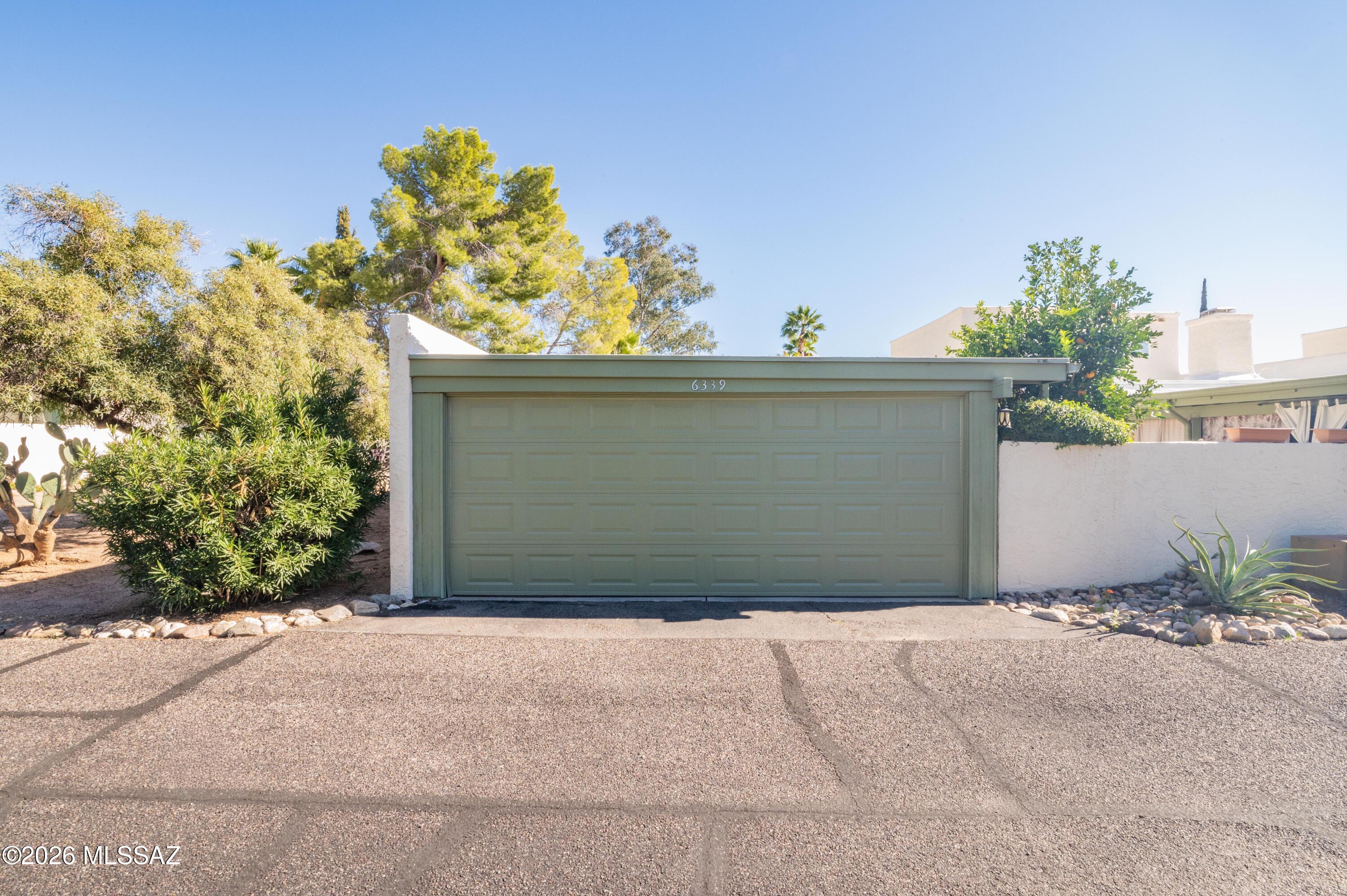 6339 N Orange Tree Drive