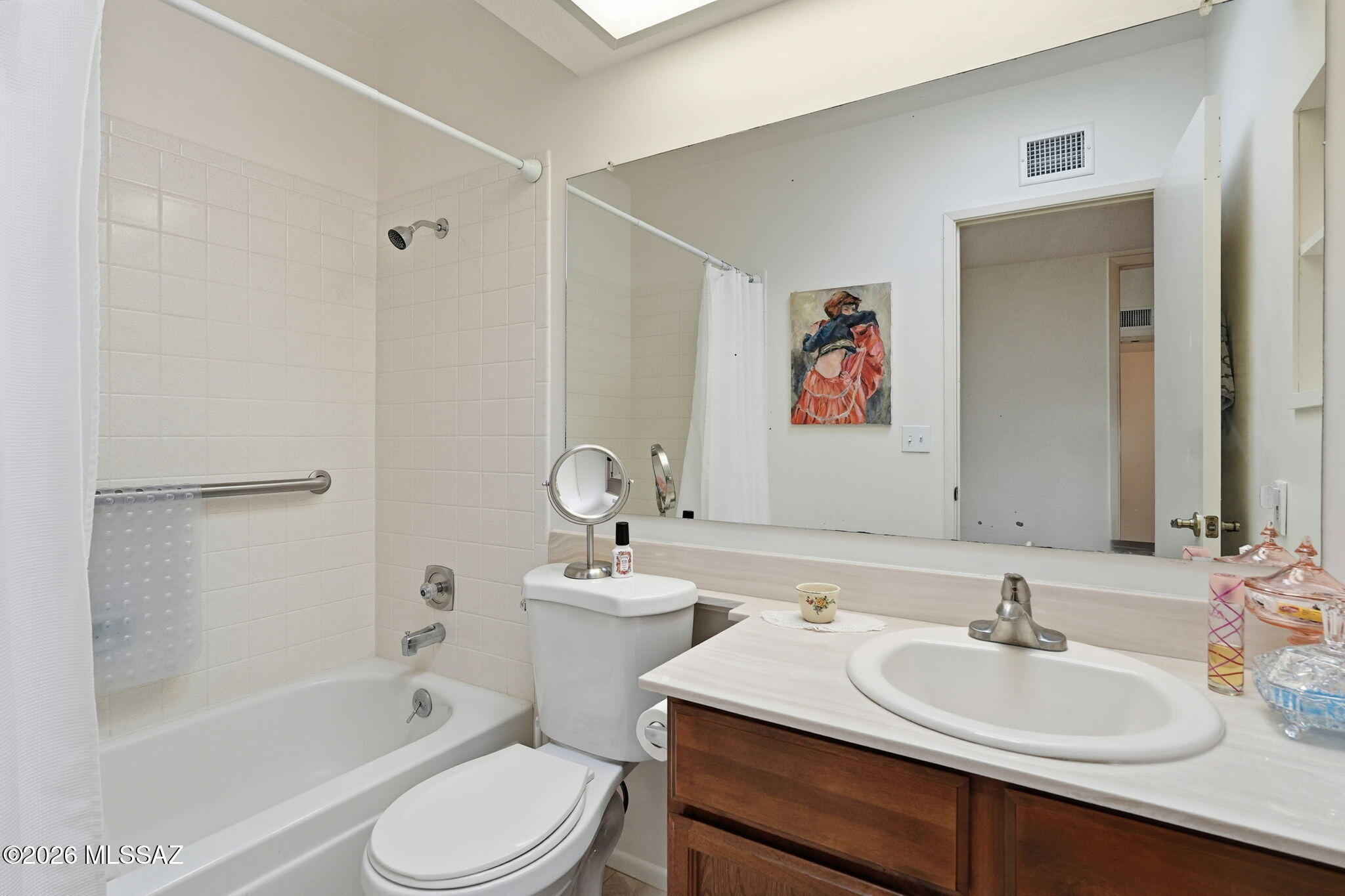 1422 S Desert Vista Drive