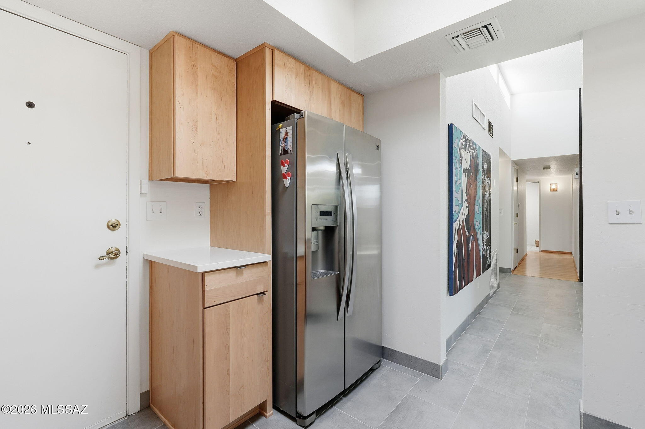 1422 S Desert Vista Drive