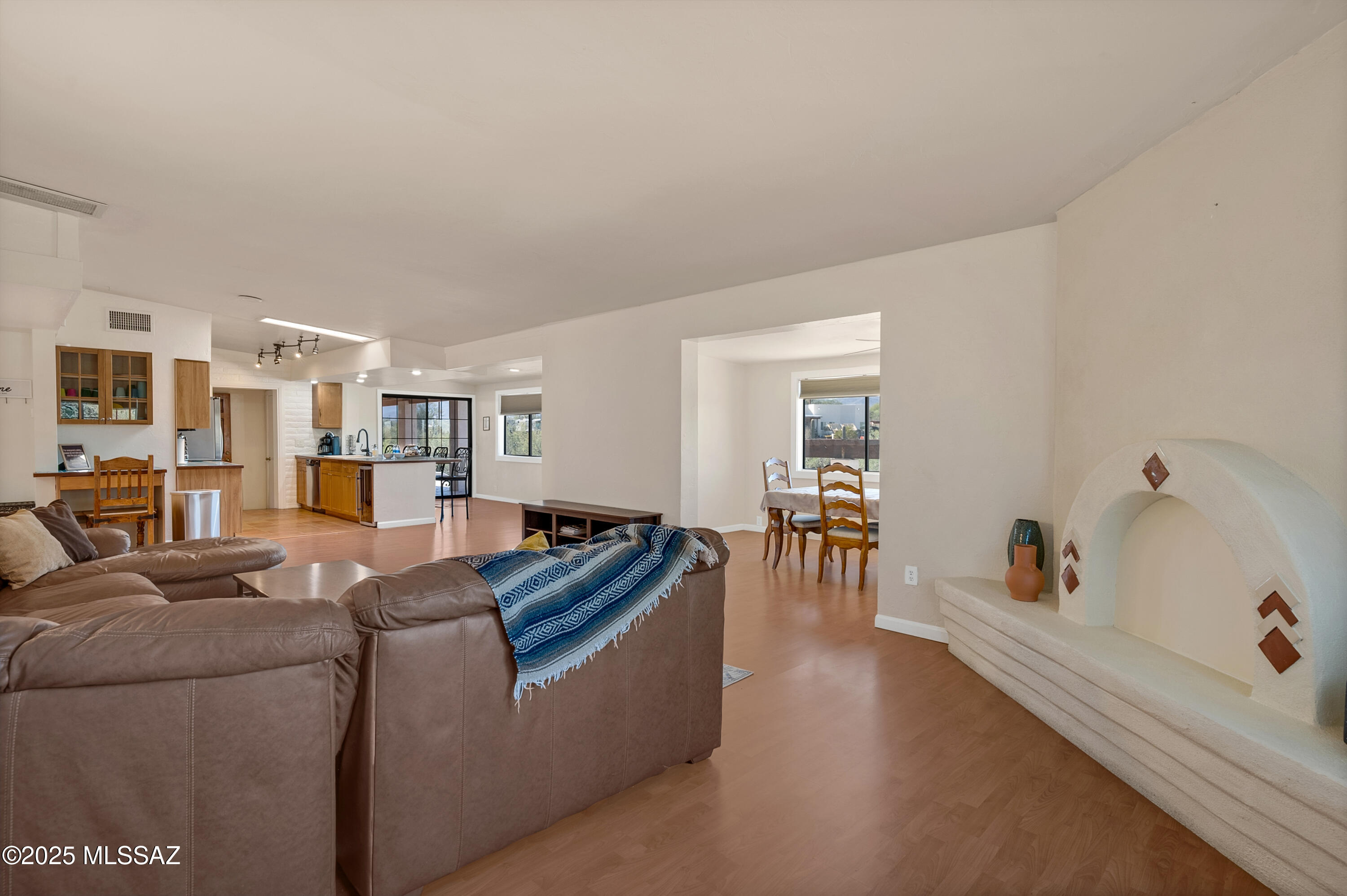 5122 W Camino De La Amapola