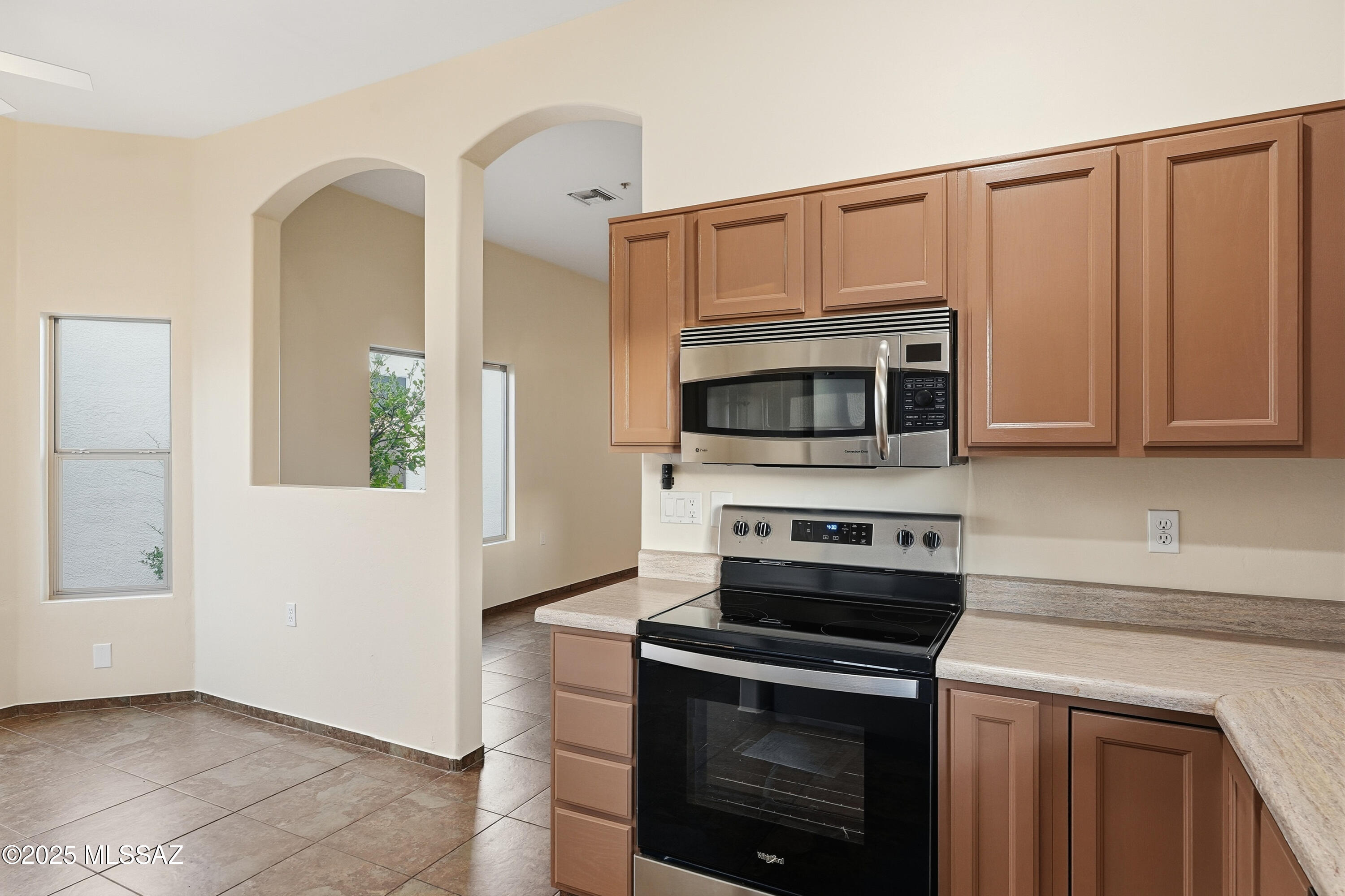 2379 S Orchard View Drive