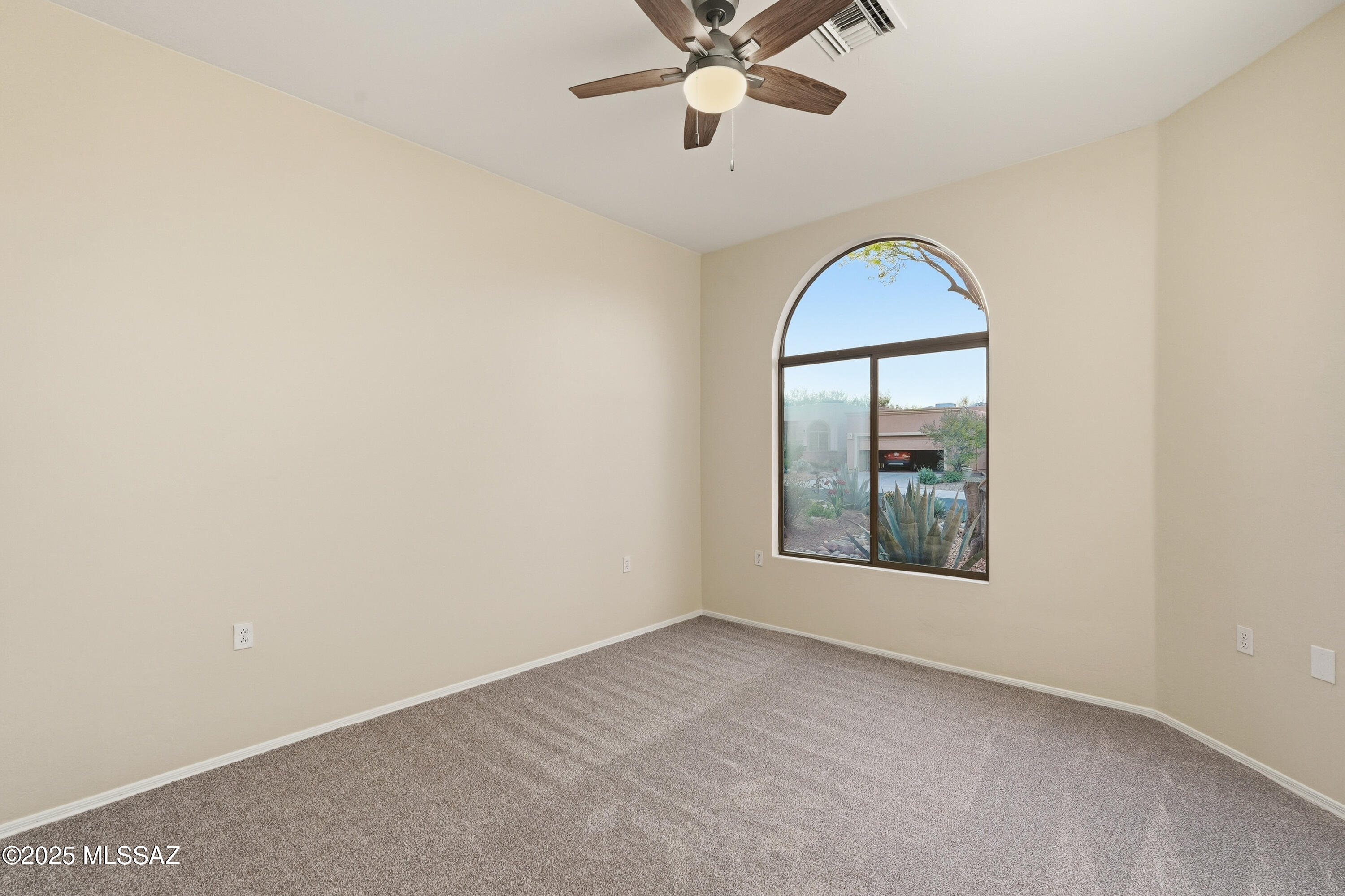 2379 S Orchard View Drive