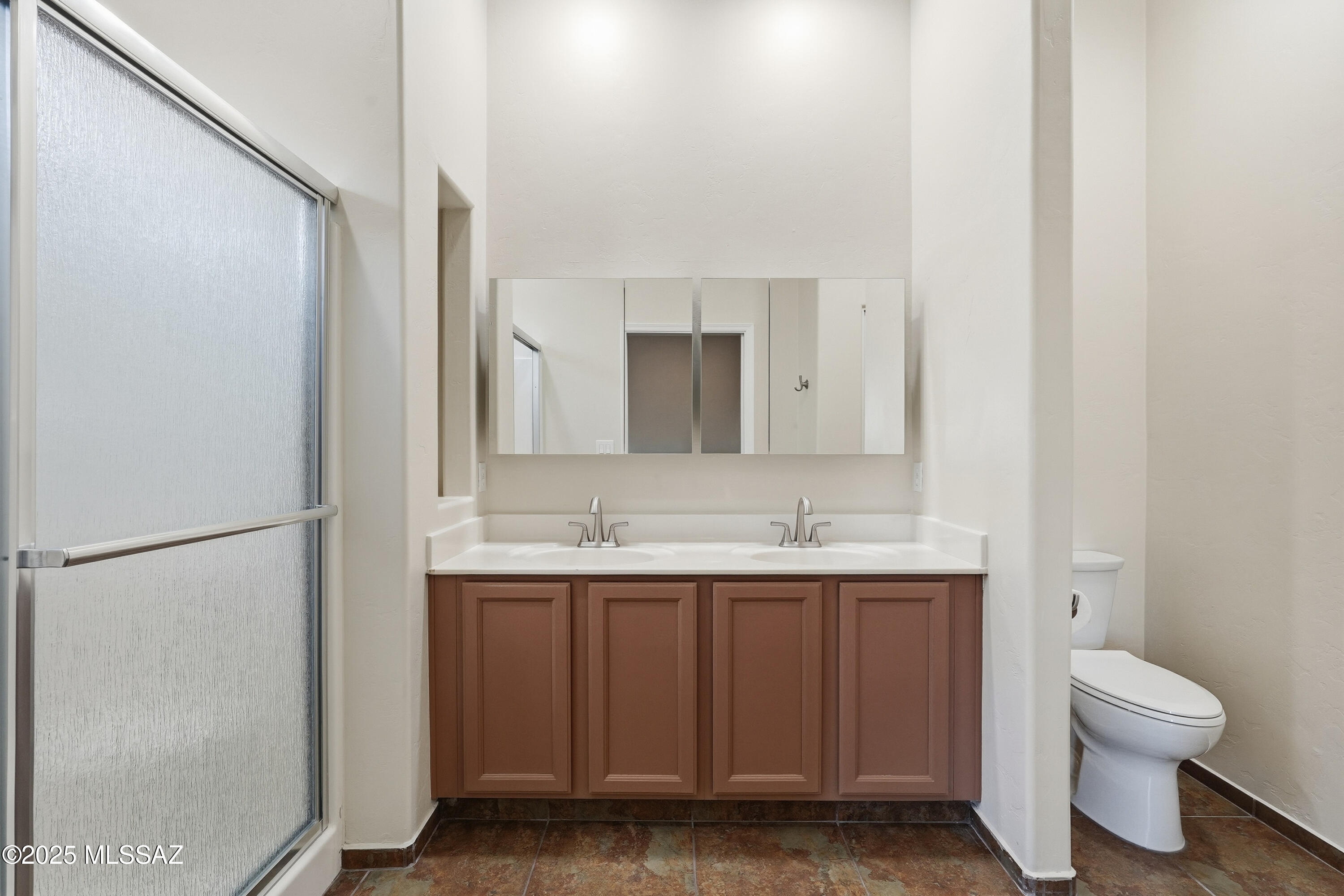 2379 S Orchard View Drive