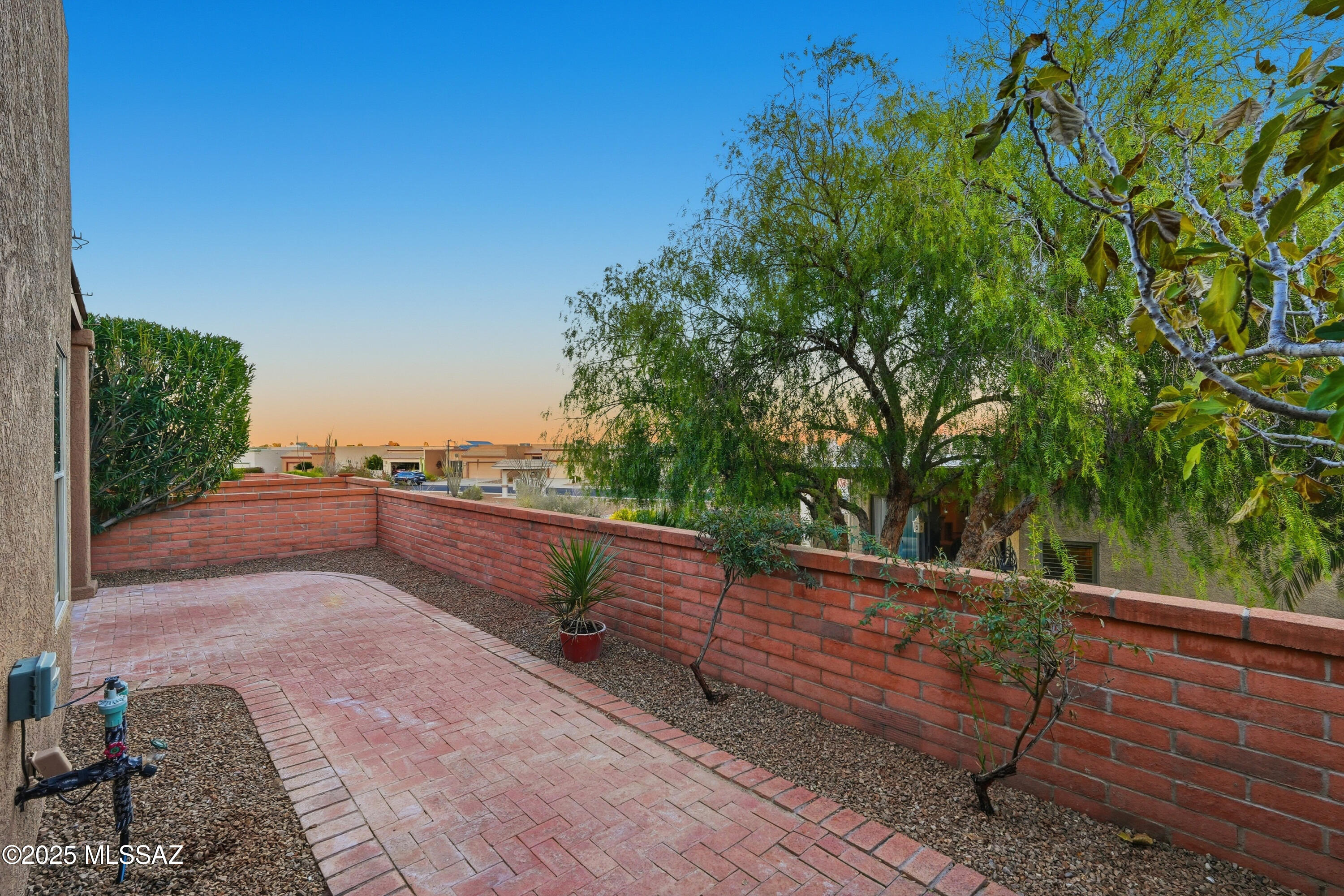 2379 S Orchard View Drive