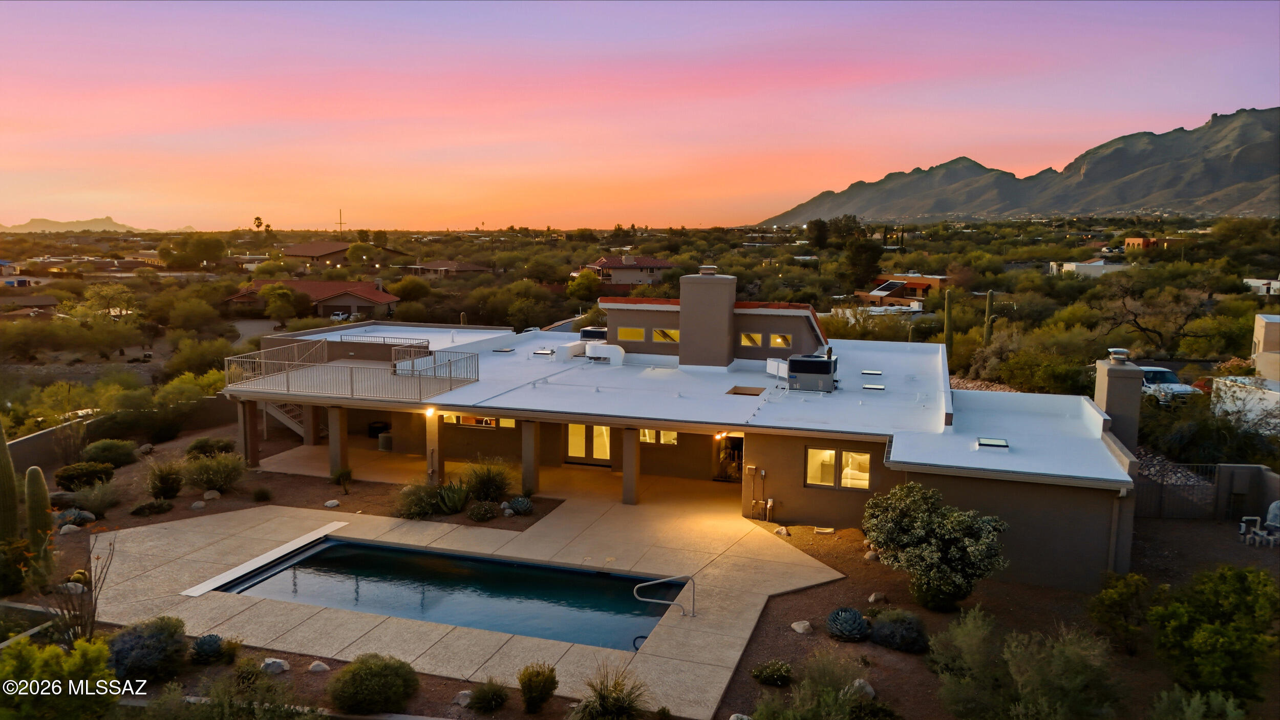 4980 E Paseo Del Bac