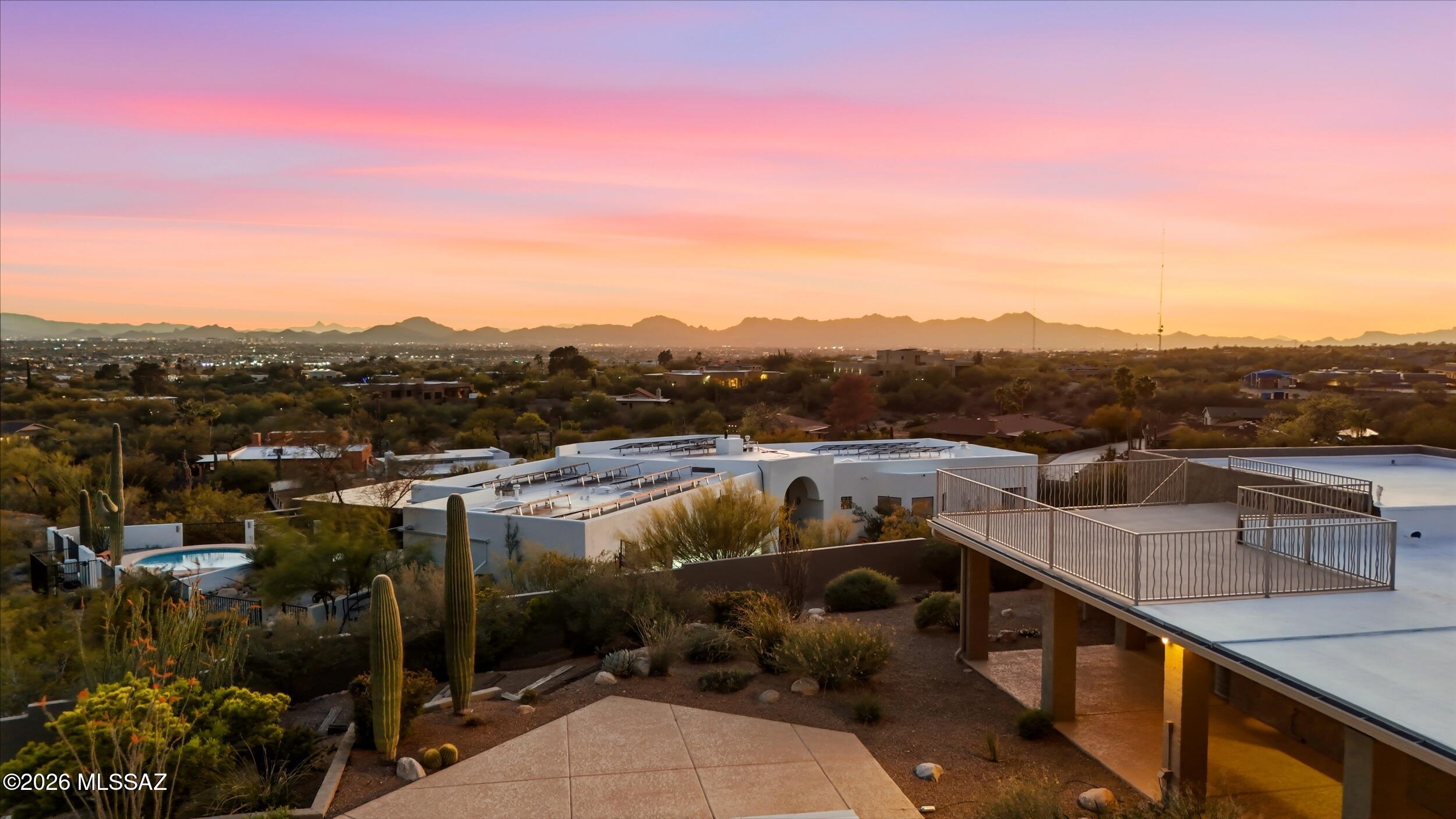 4980 E Paseo Del Bac