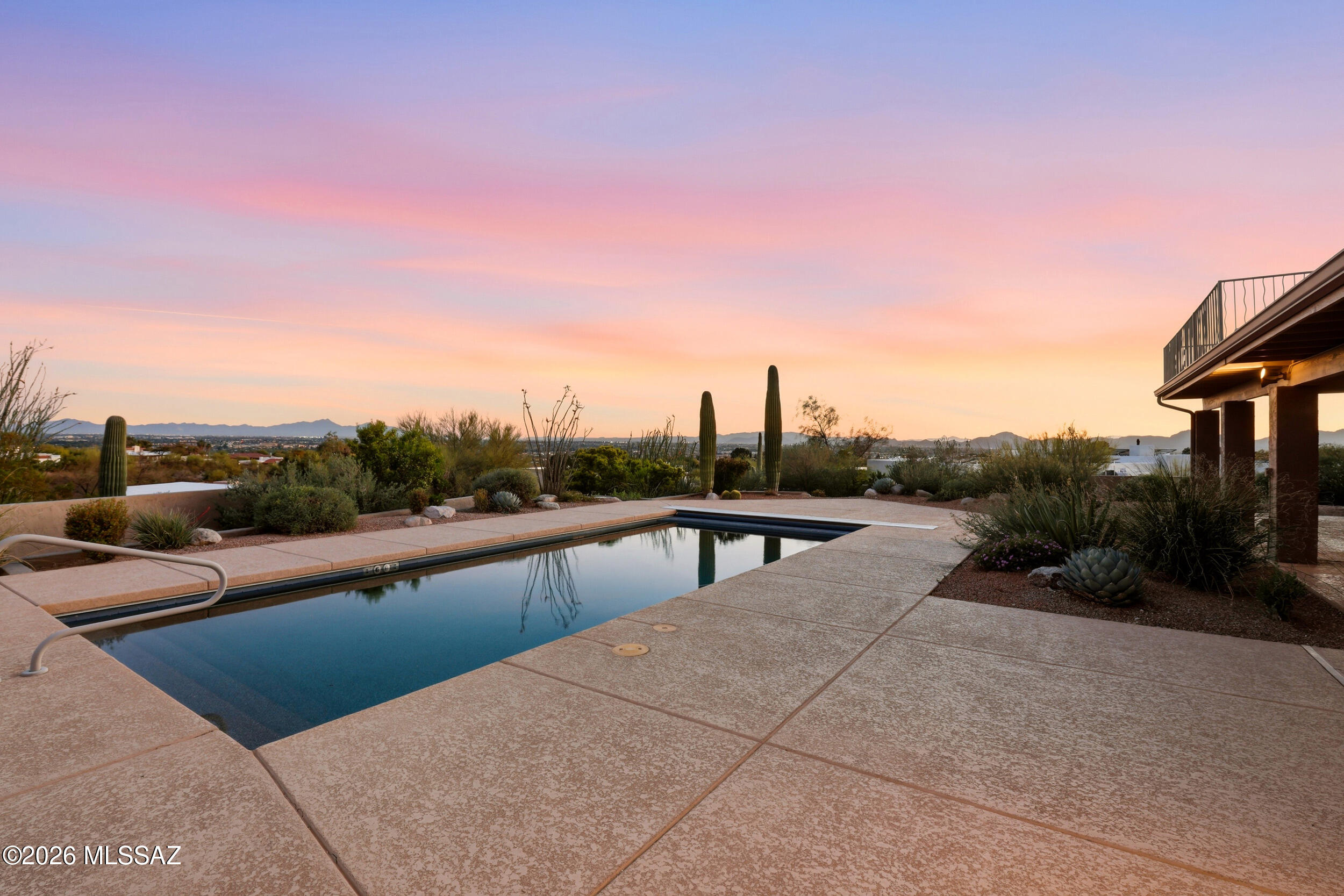 4980 E Paseo Del Bac