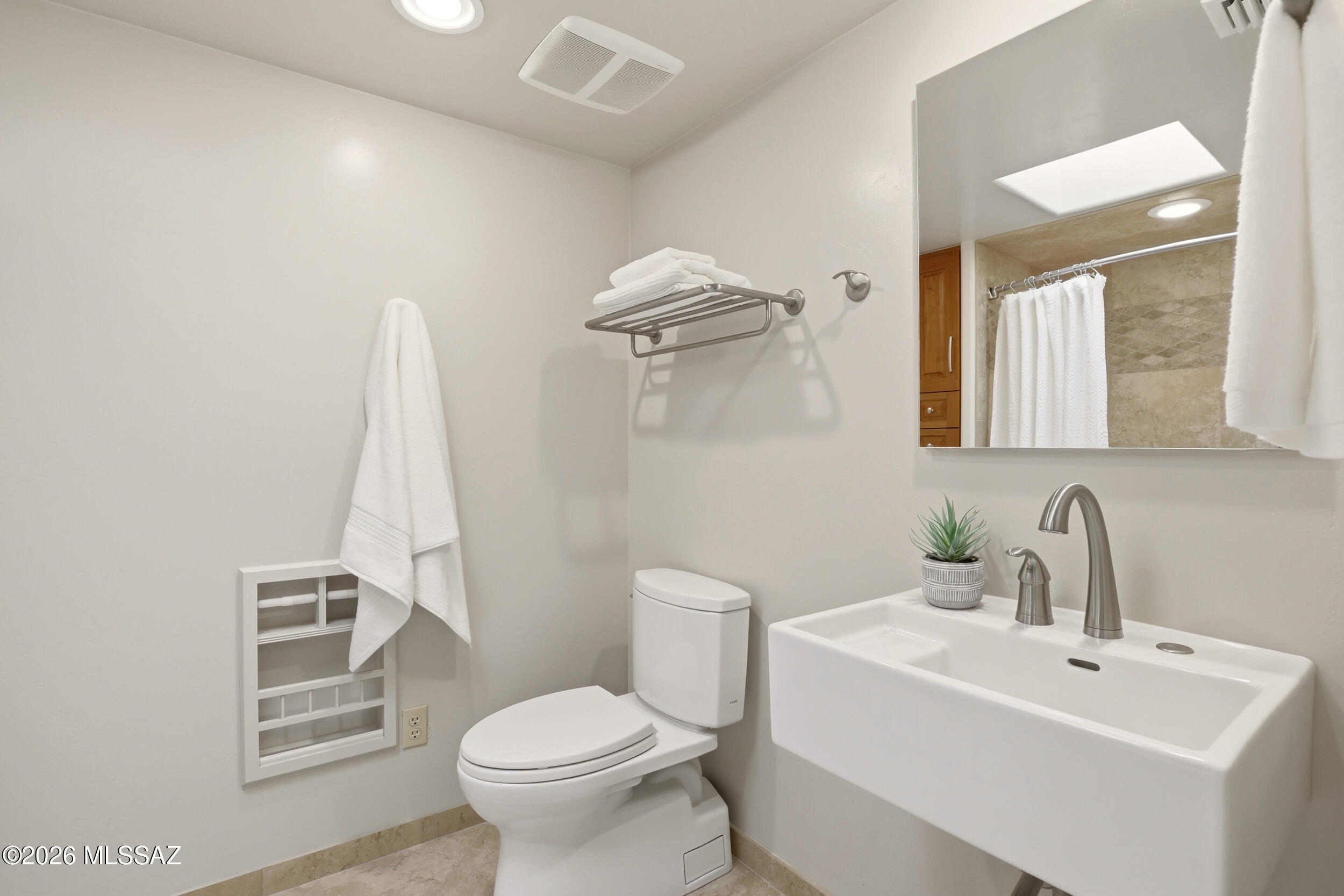 4980 E Paseo Del Bac