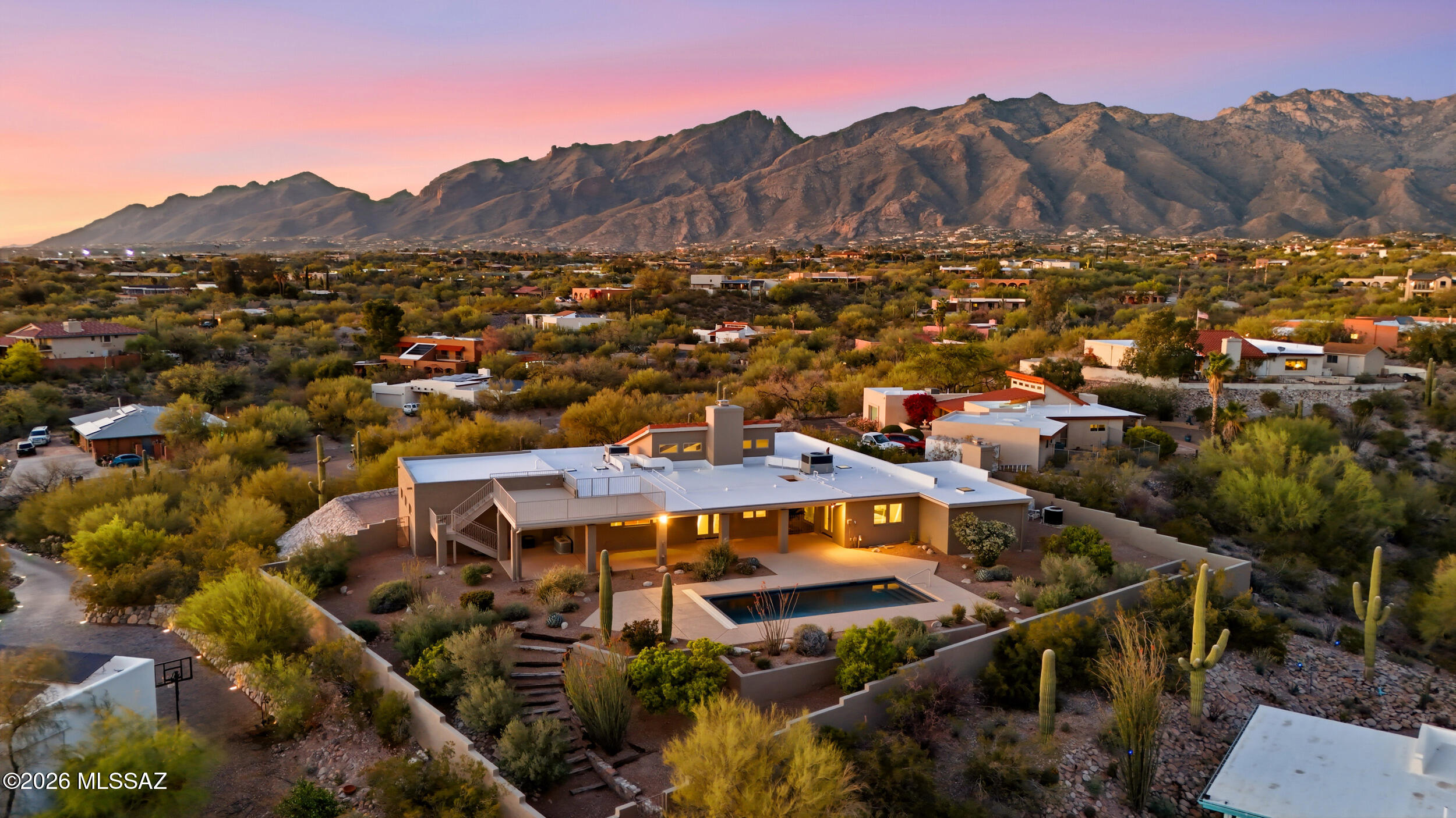 4980 E Paseo Del Bac