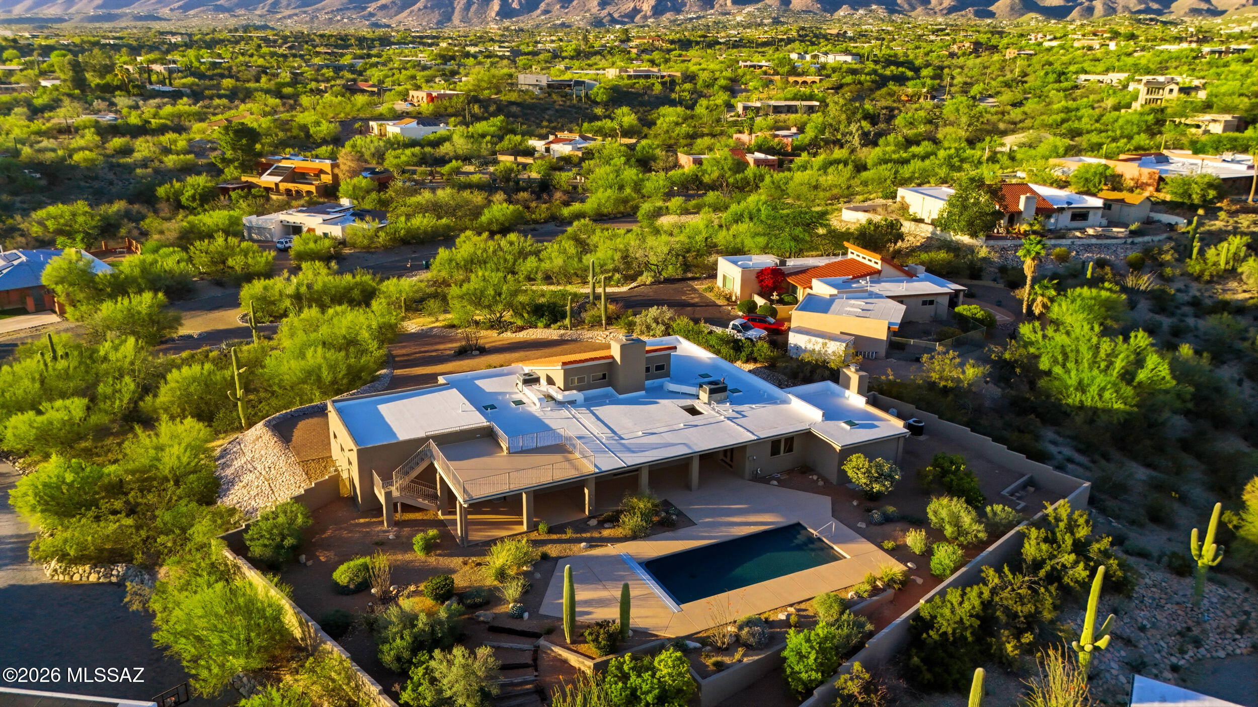 4980 E Paseo Del Bac