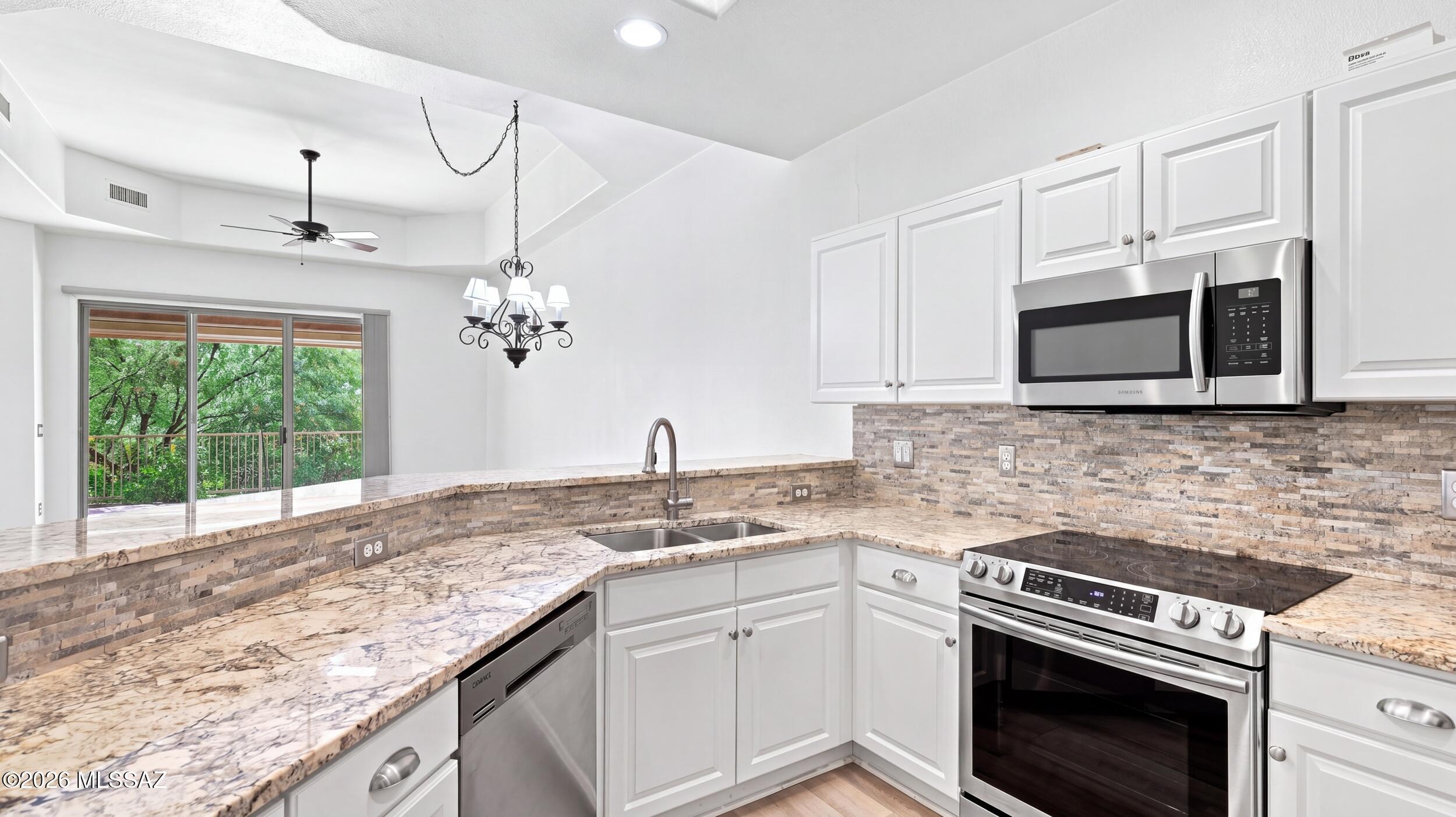 13401 N Rancho Vistoso Boulevard 204
