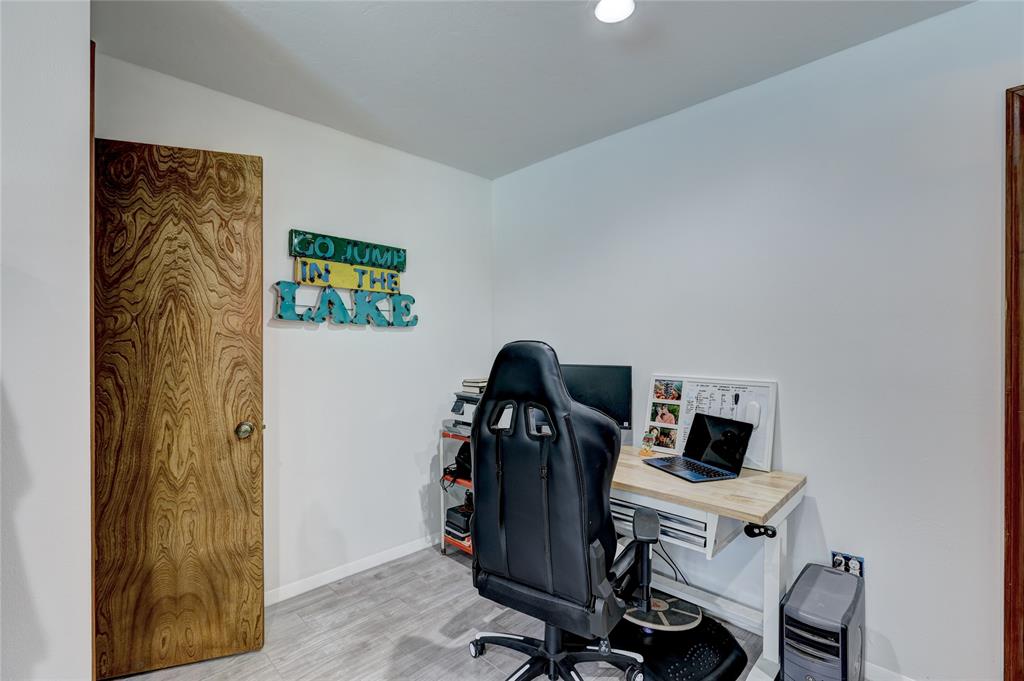 223 S Lake Park Drive