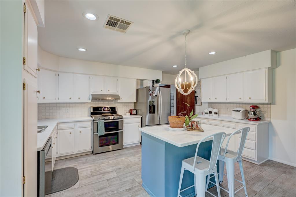 223 S Lake Park Drive