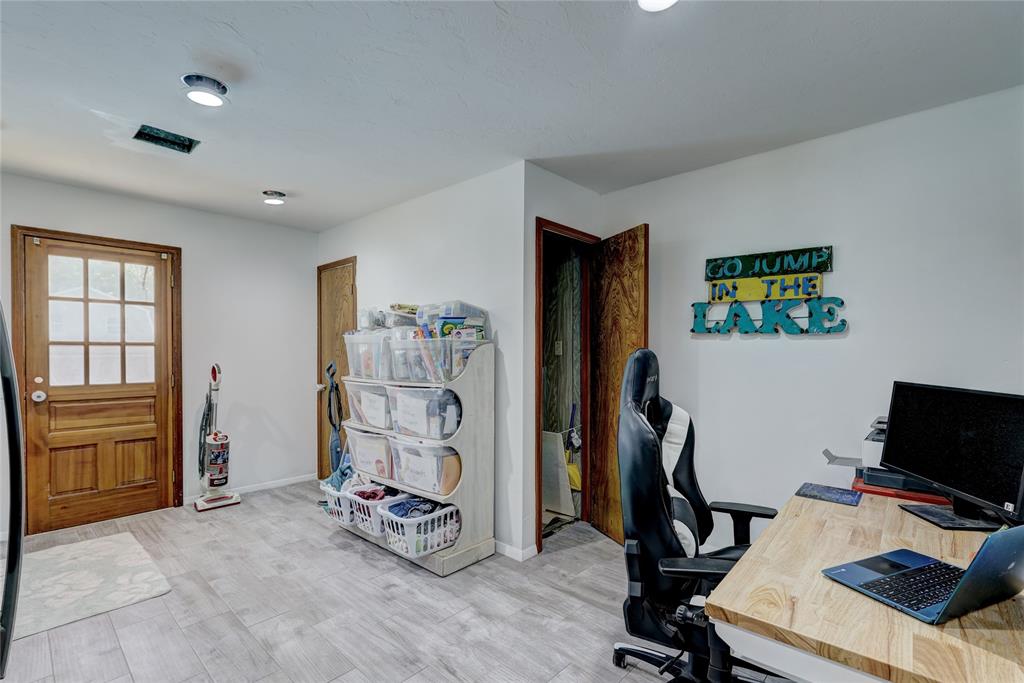 223 S Lake Park Drive