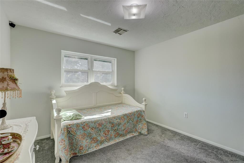 223 S Lake Park Drive