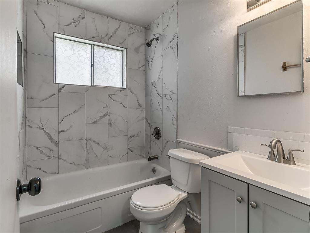 3129 SW 71st Street