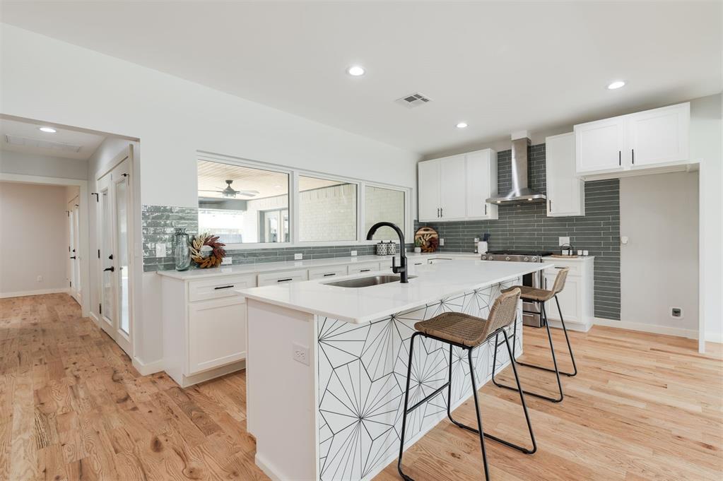 9613 Greystone Avenue