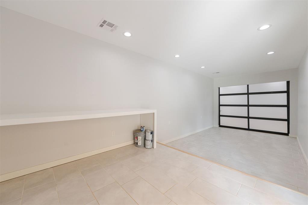 9613 Greystone Avenue