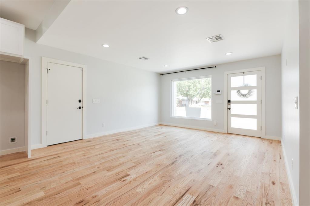 9613 Greystone Avenue