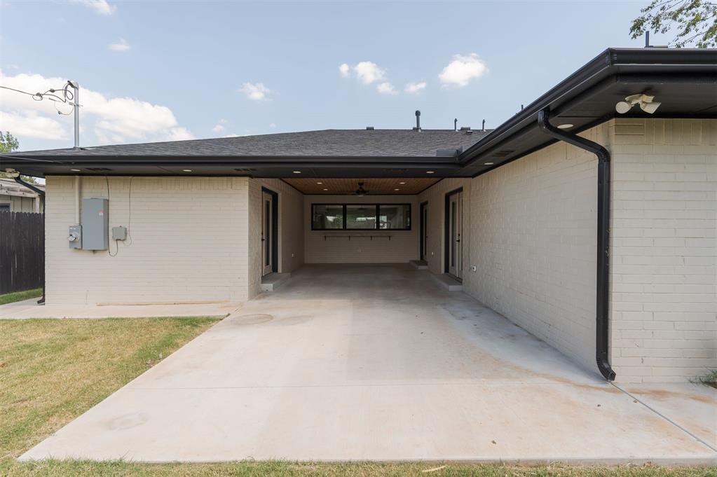 9613 Greystone Avenue